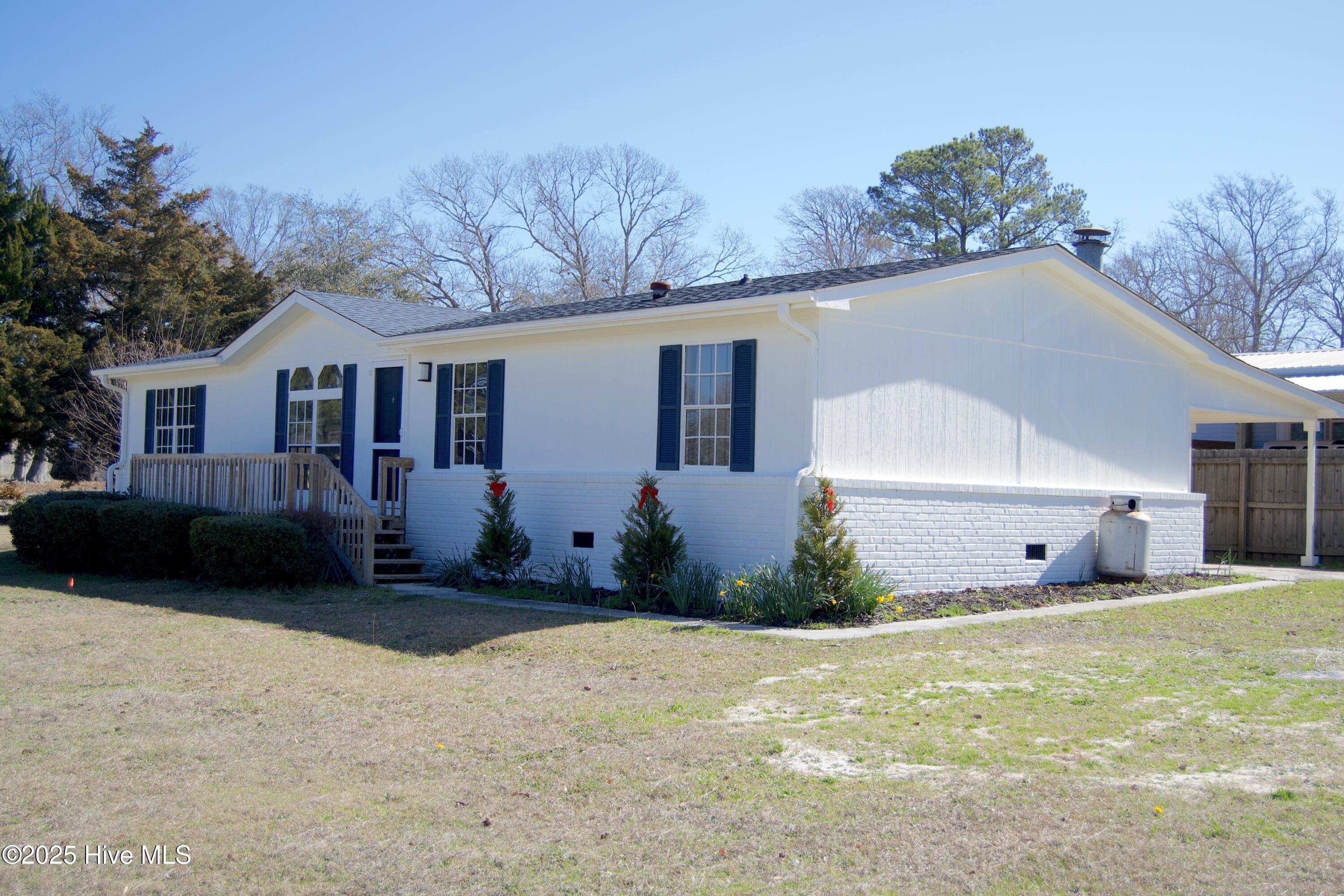 609 Park Drive Property Photo 3