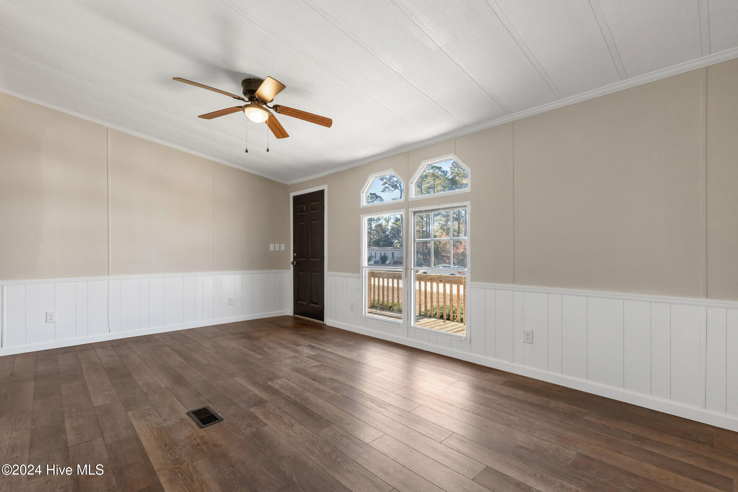 609 Park Drive Property Photo 10