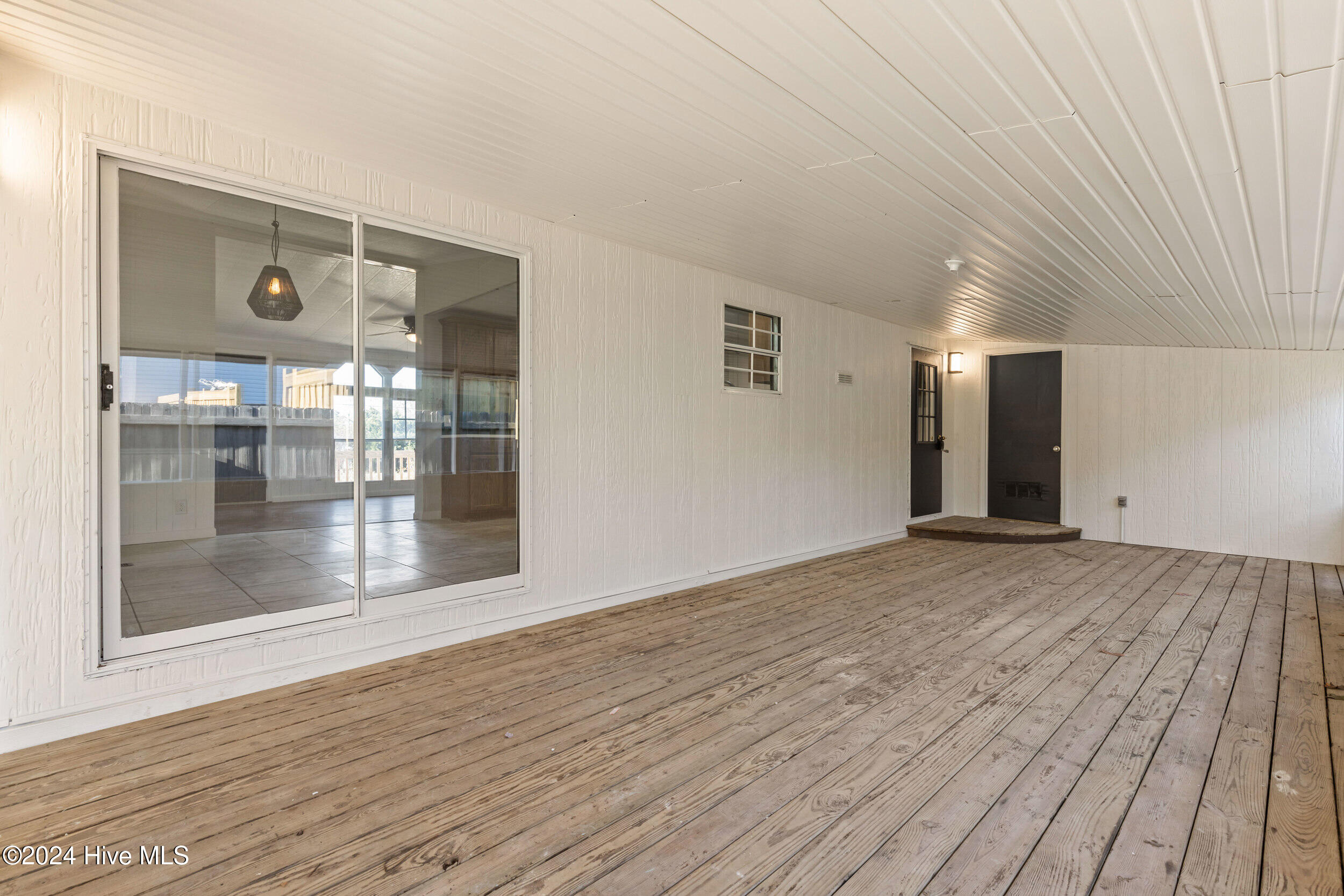 609 Park Drive Property Photo 32