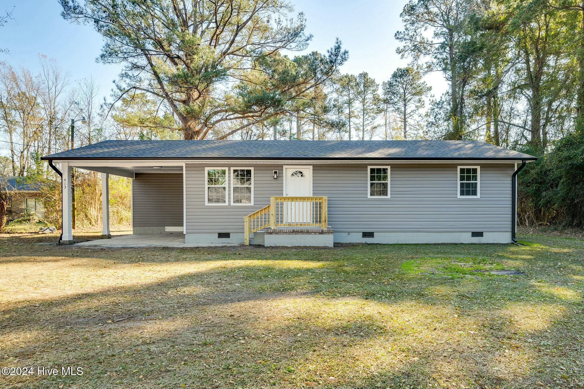 413 Log Cabin Road Property Photo