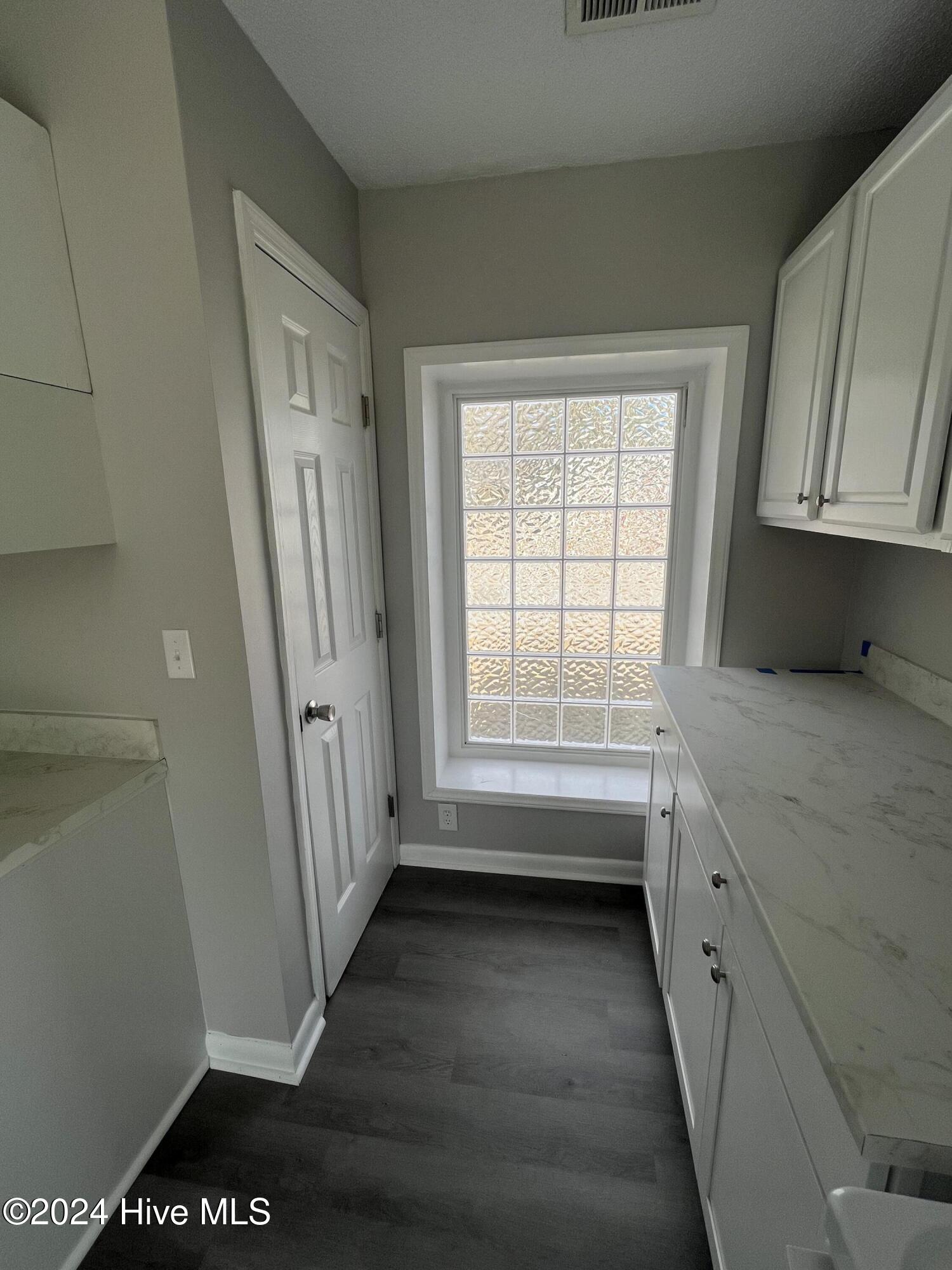 2201 Chestnut Avenue Property Photo 13