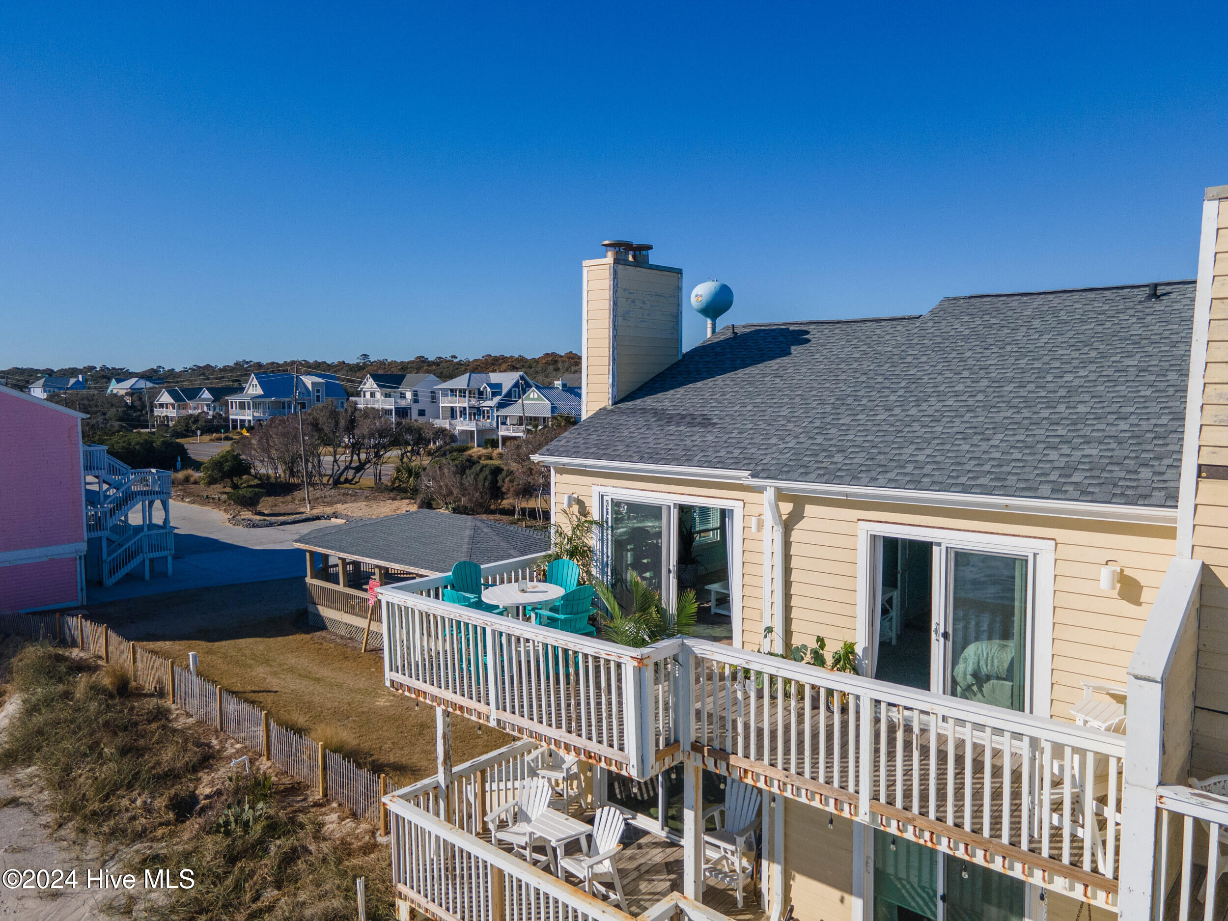 1006 Pelican Court Property Photo 30
