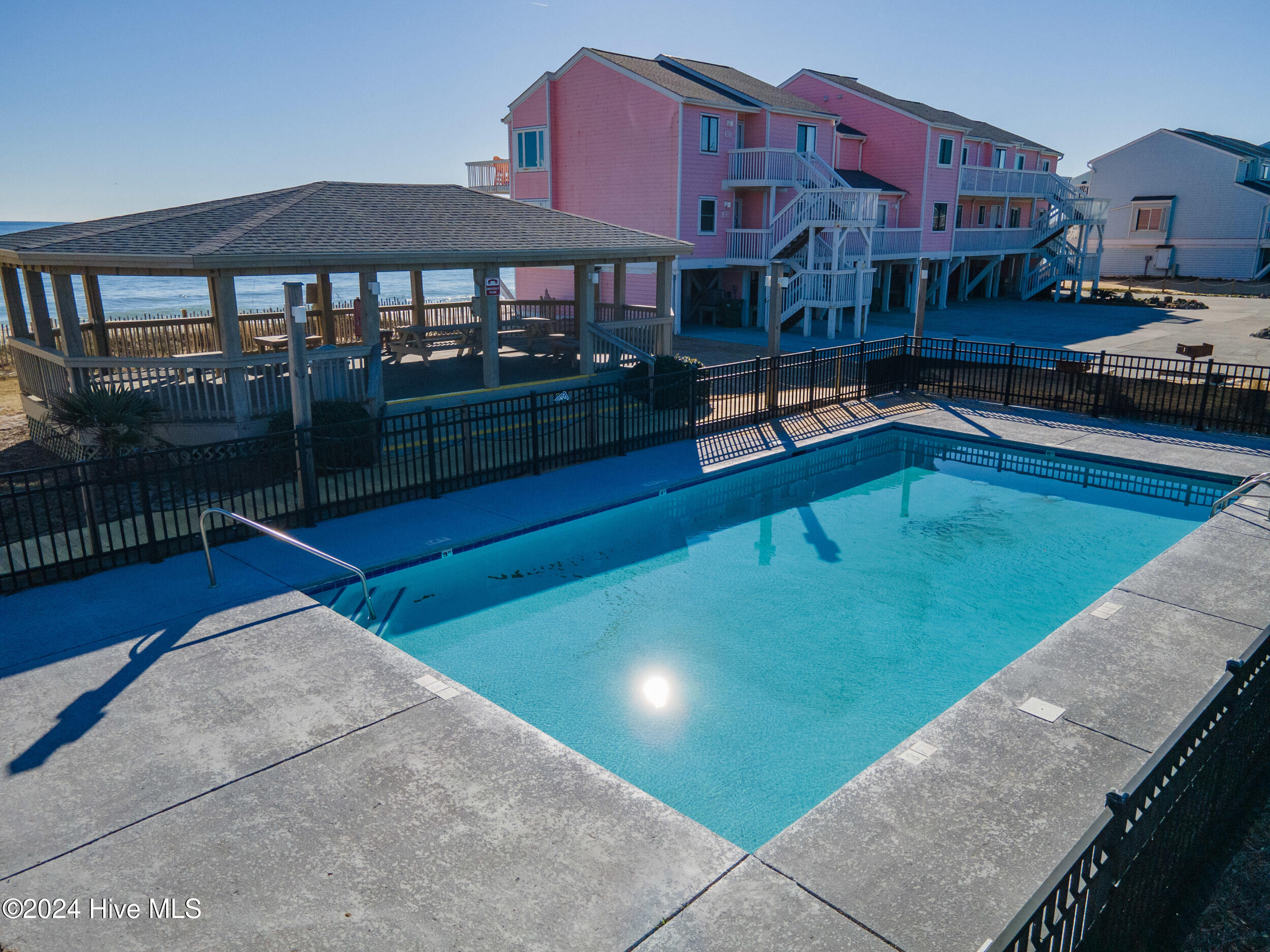 1006 Pelican Court Property Photo 36