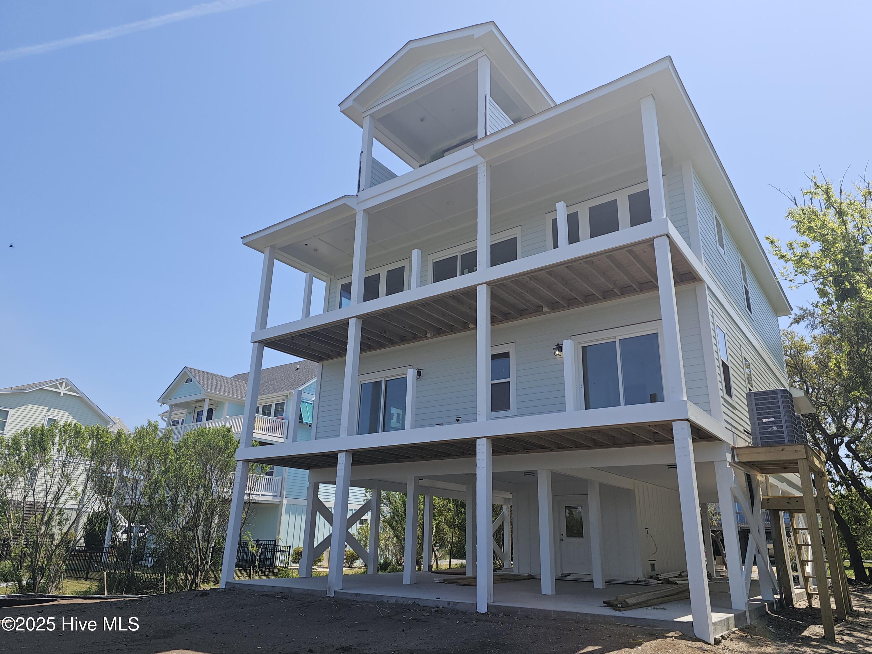 109 Old Village Lane Property Photo 12