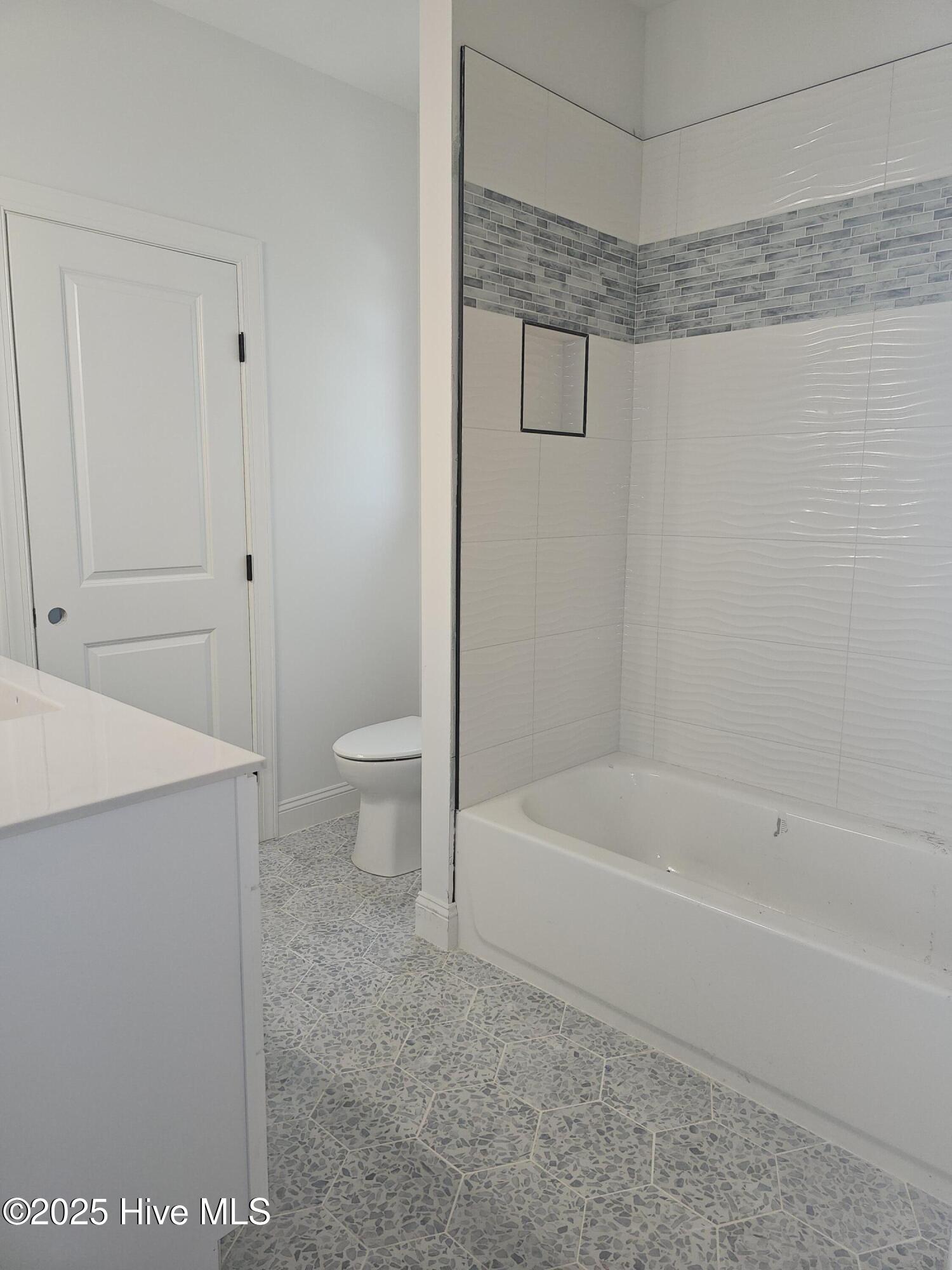 109 Old Village Lane Property Photo 28