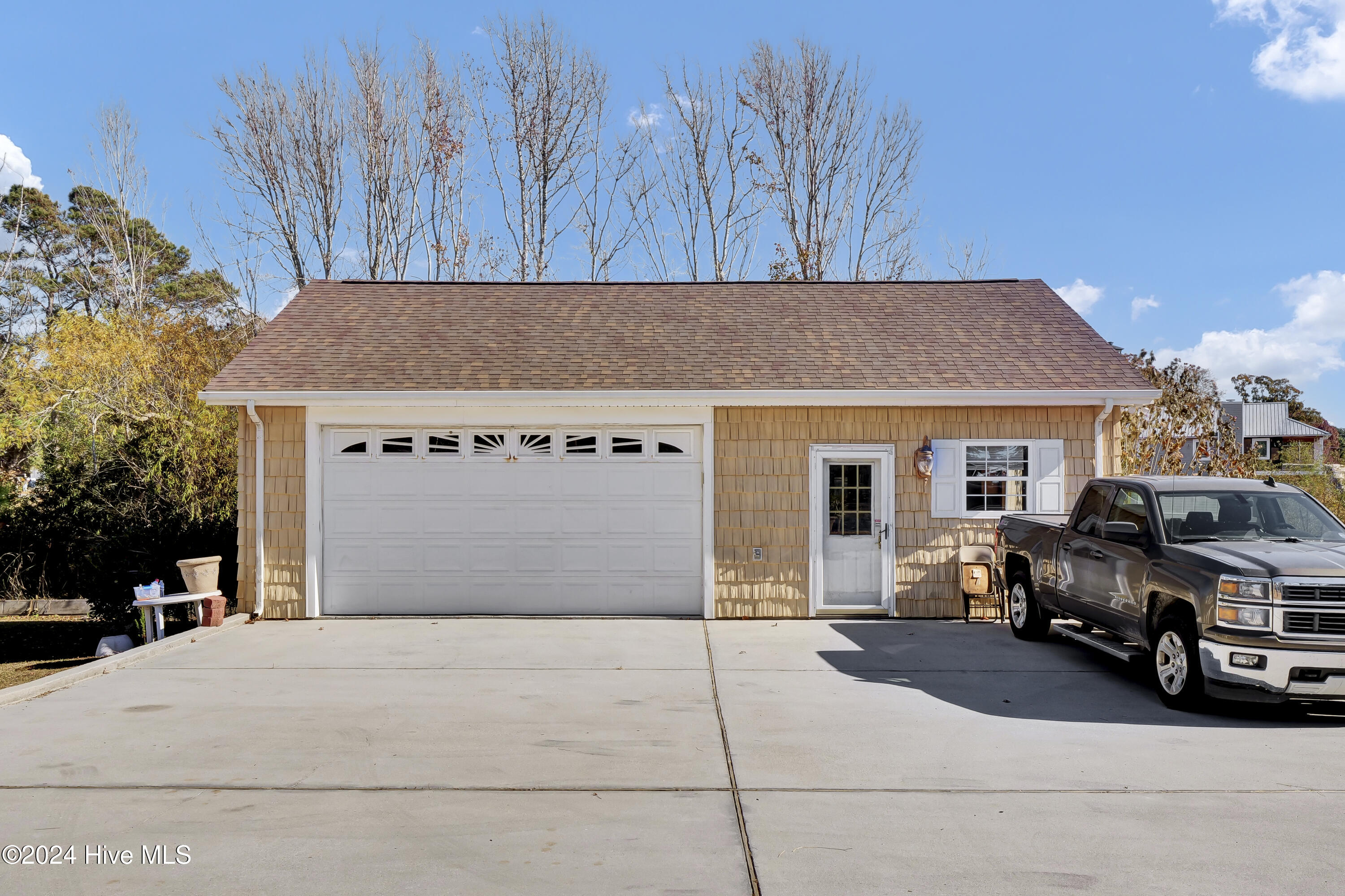101 Trumpet Street Property Photo 12