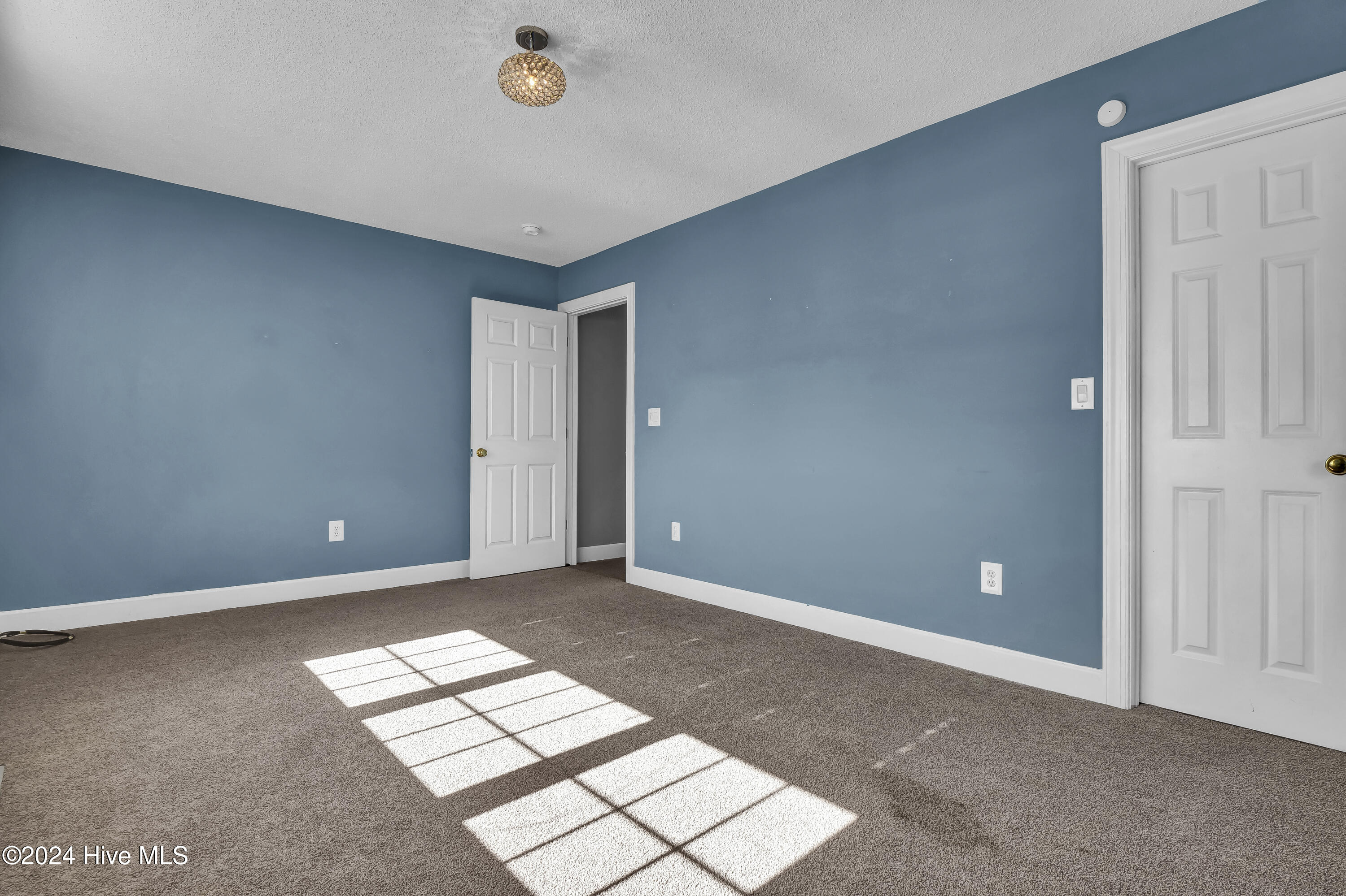 101 Trumpet Street Property Photo 27