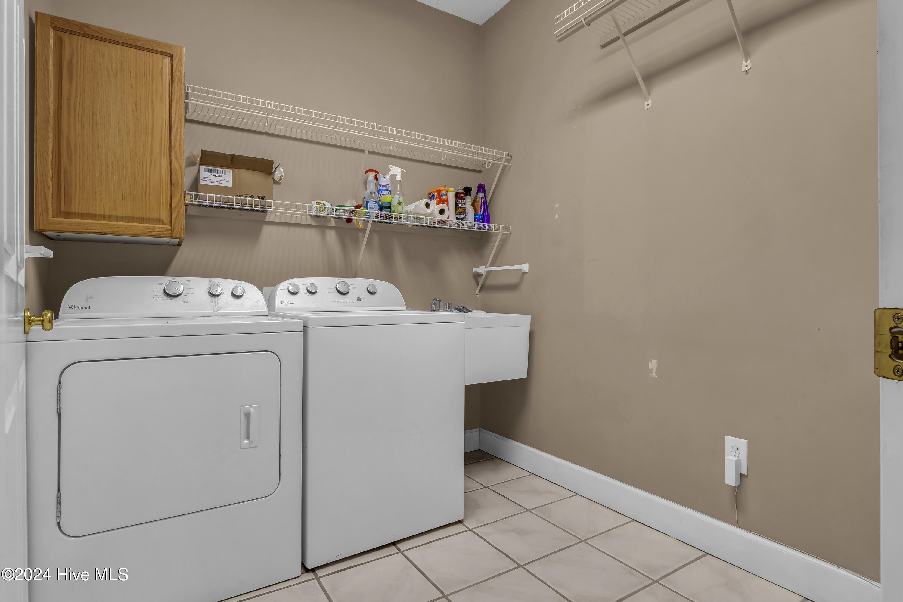 101 Trumpet Street Property Photo 41