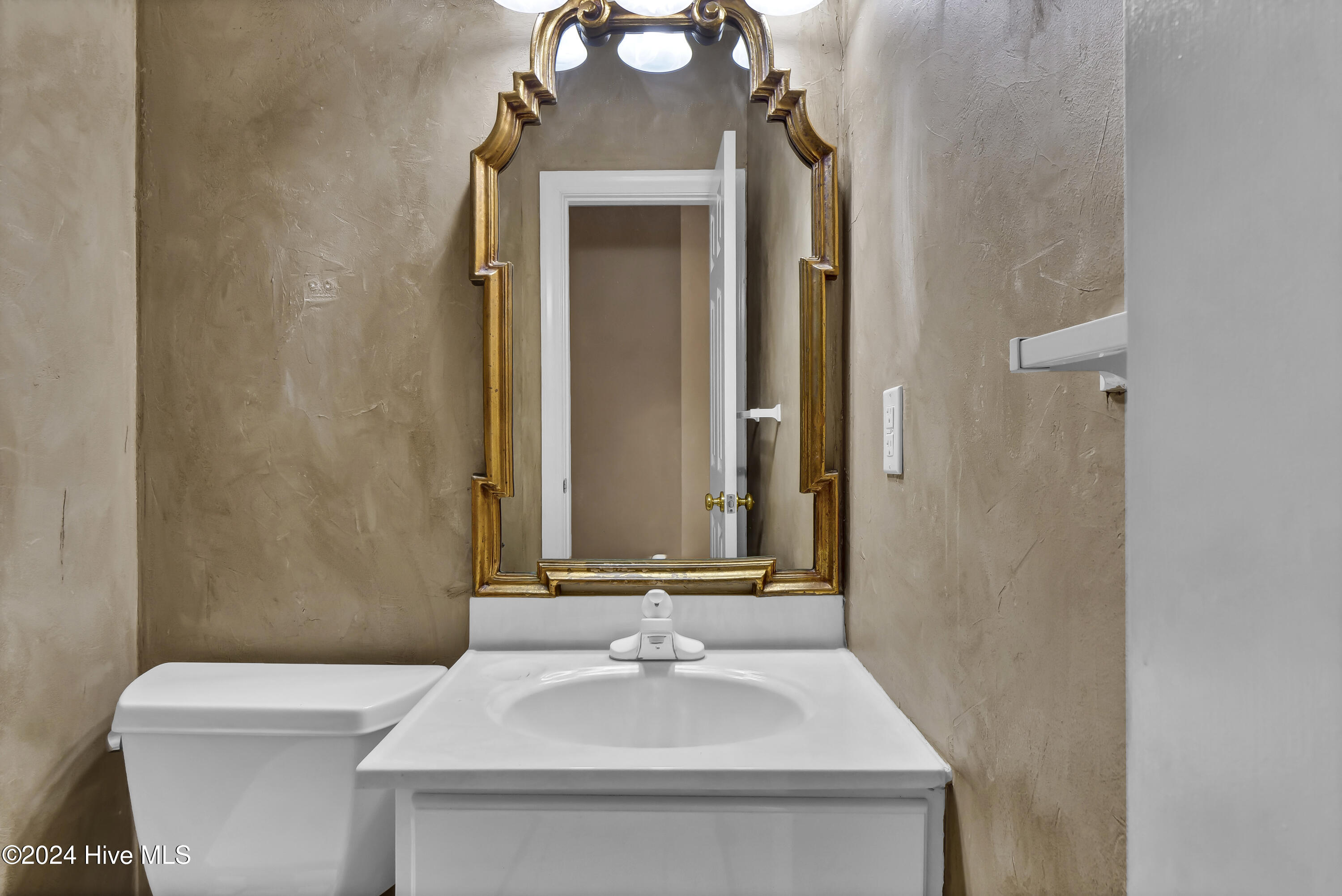 101 Trumpet Street Property Photo 42