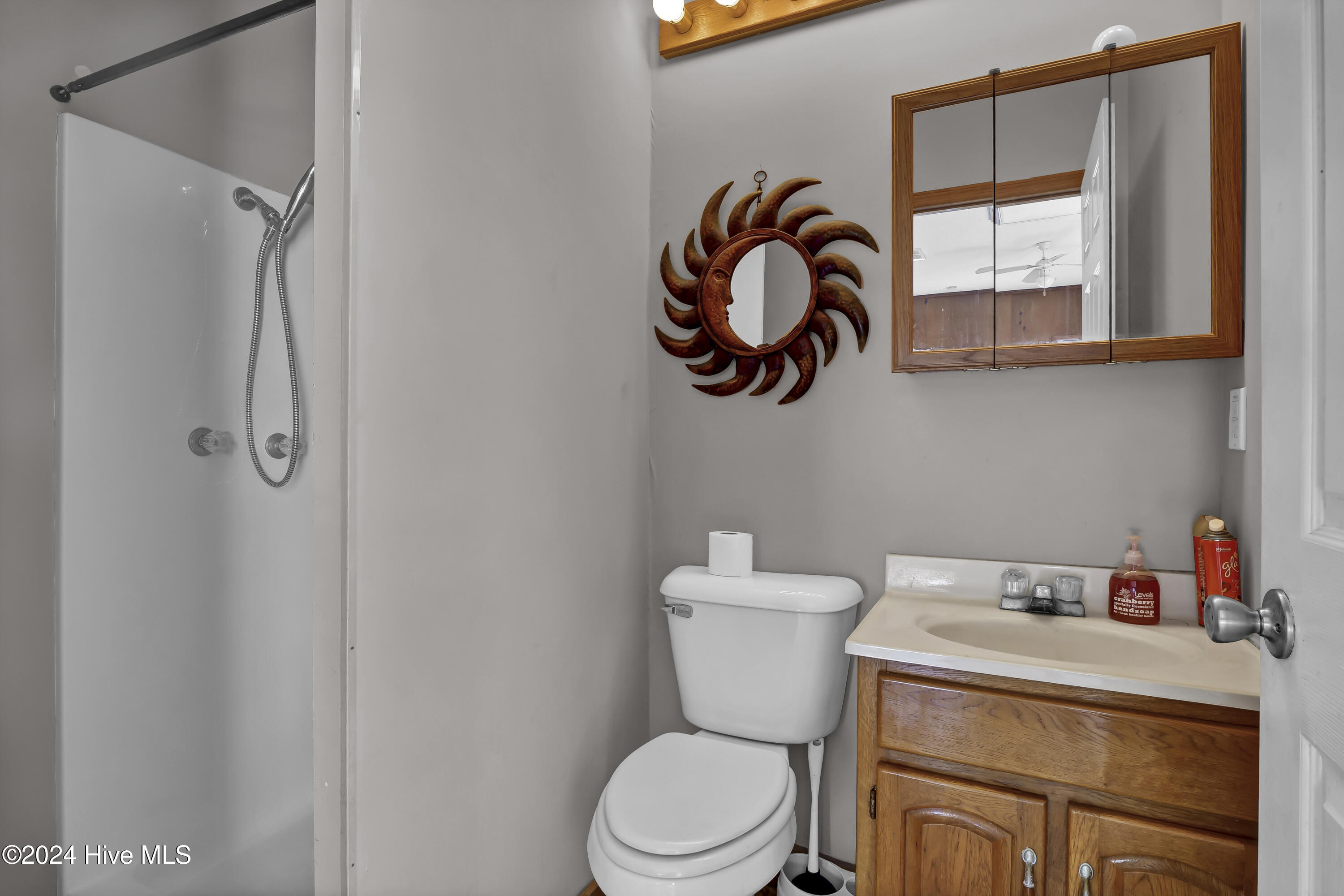 101 Trumpet Street Property Photo 44