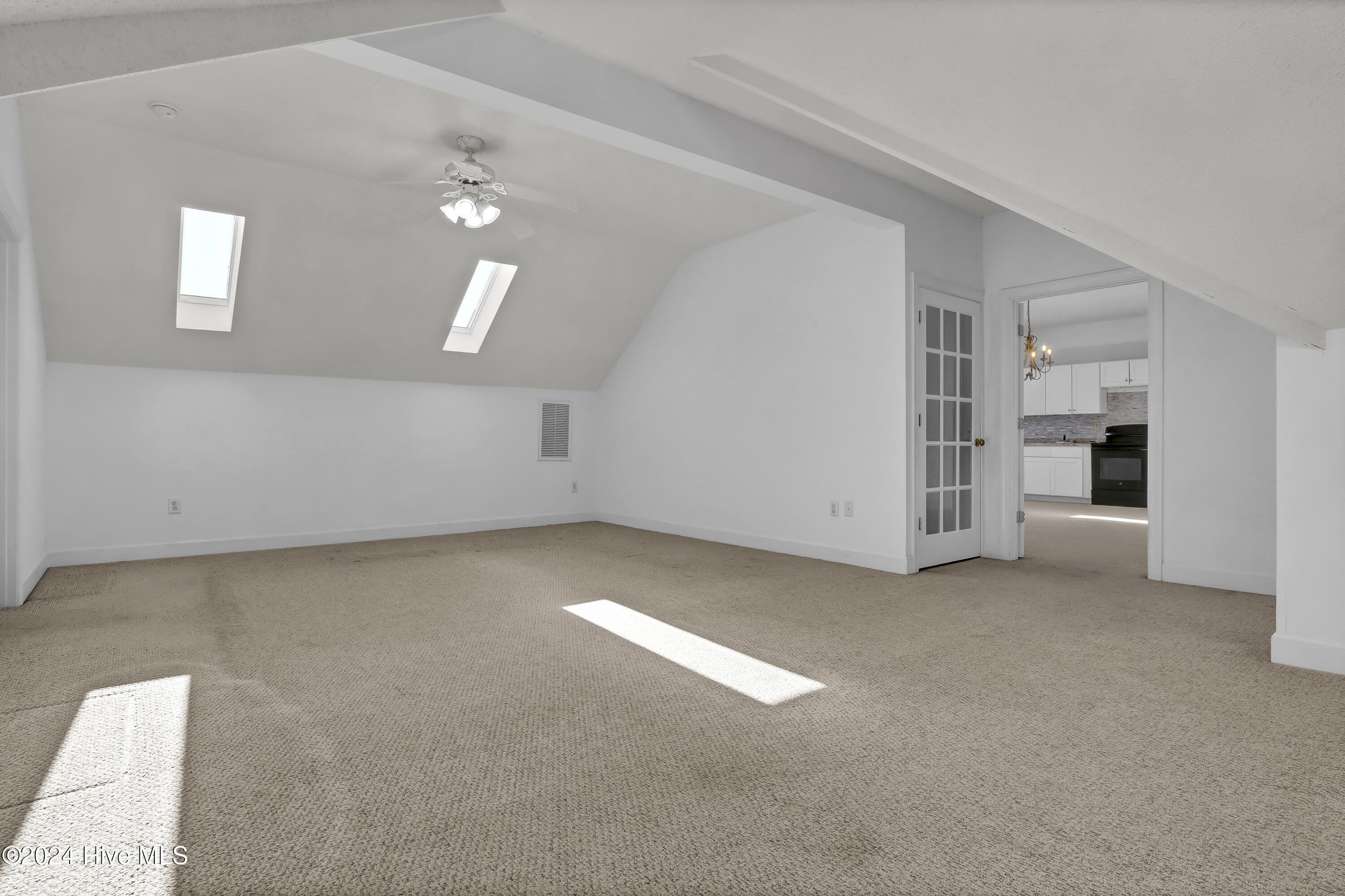 101 Trumpet Street Property Photo 45