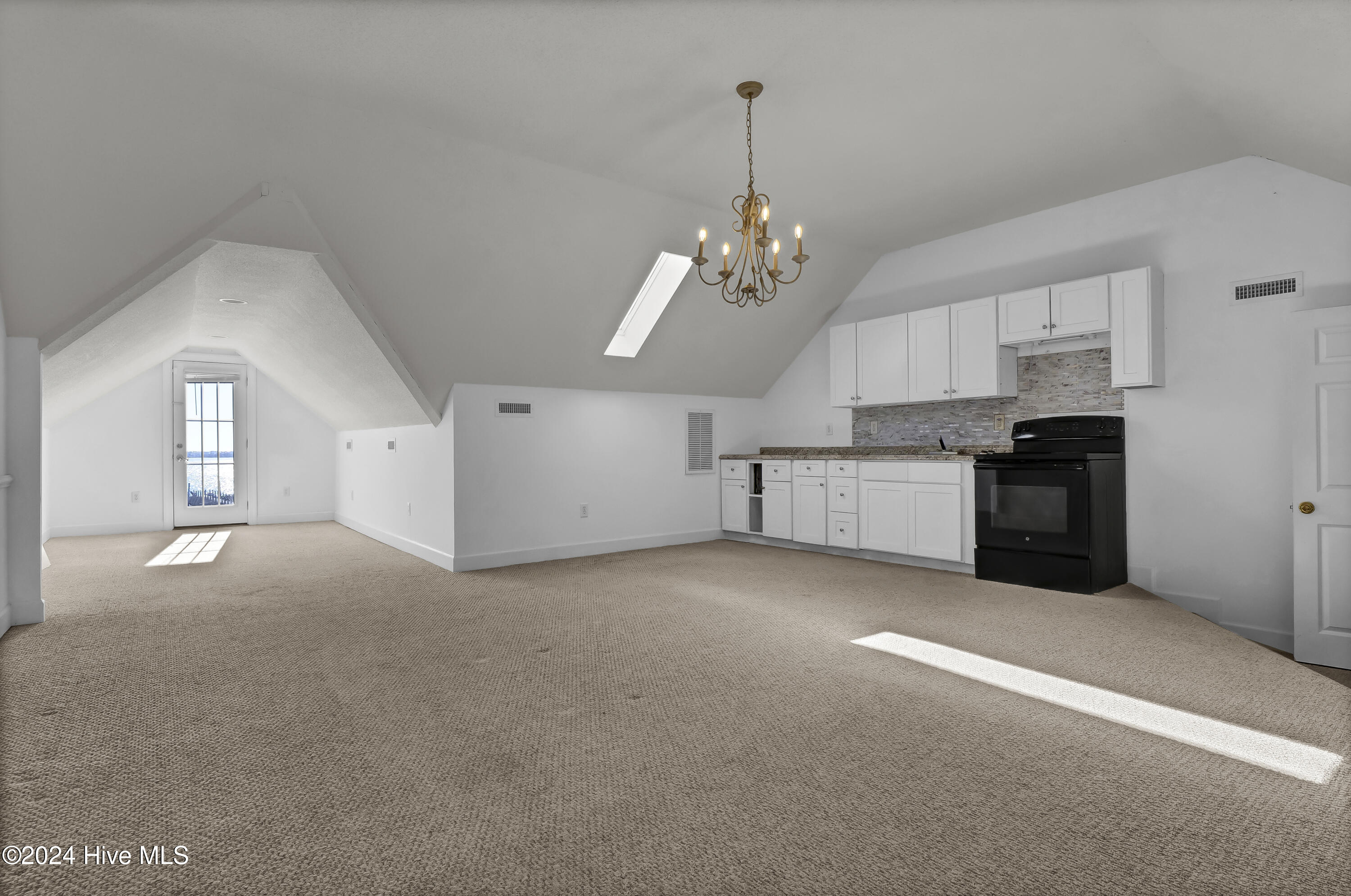 101 Trumpet Street Property Photo 46
