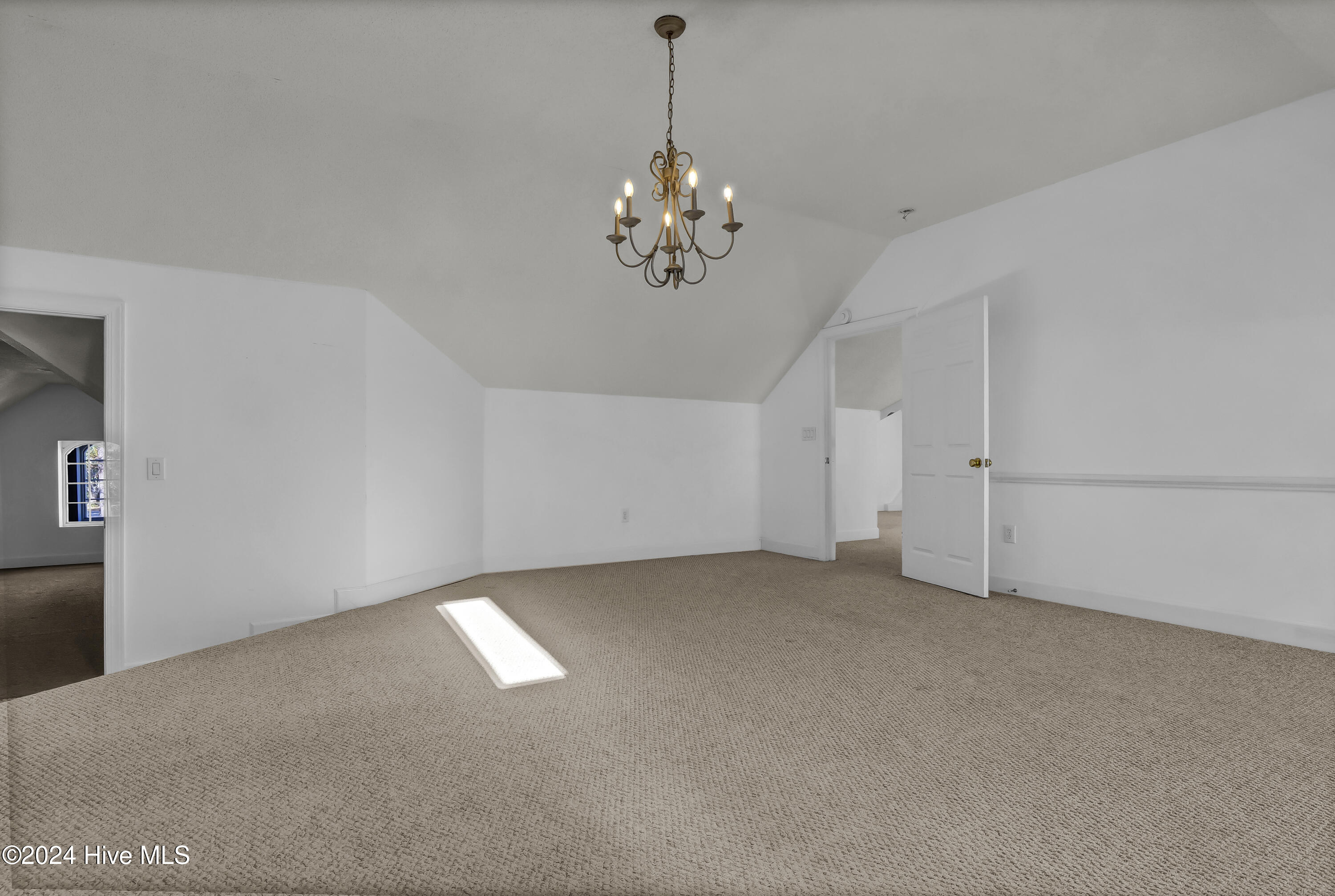 101 Trumpet Street Property Photo 47