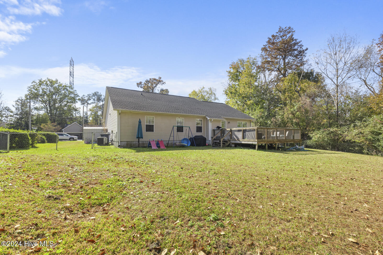 401 Forest Grove Avenue Property Photo 1