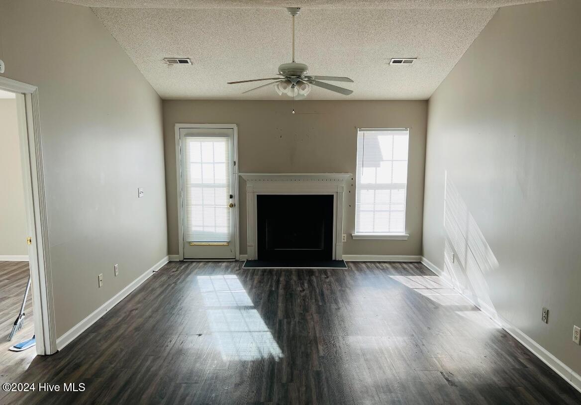 331 Lake Road Property Photo 6