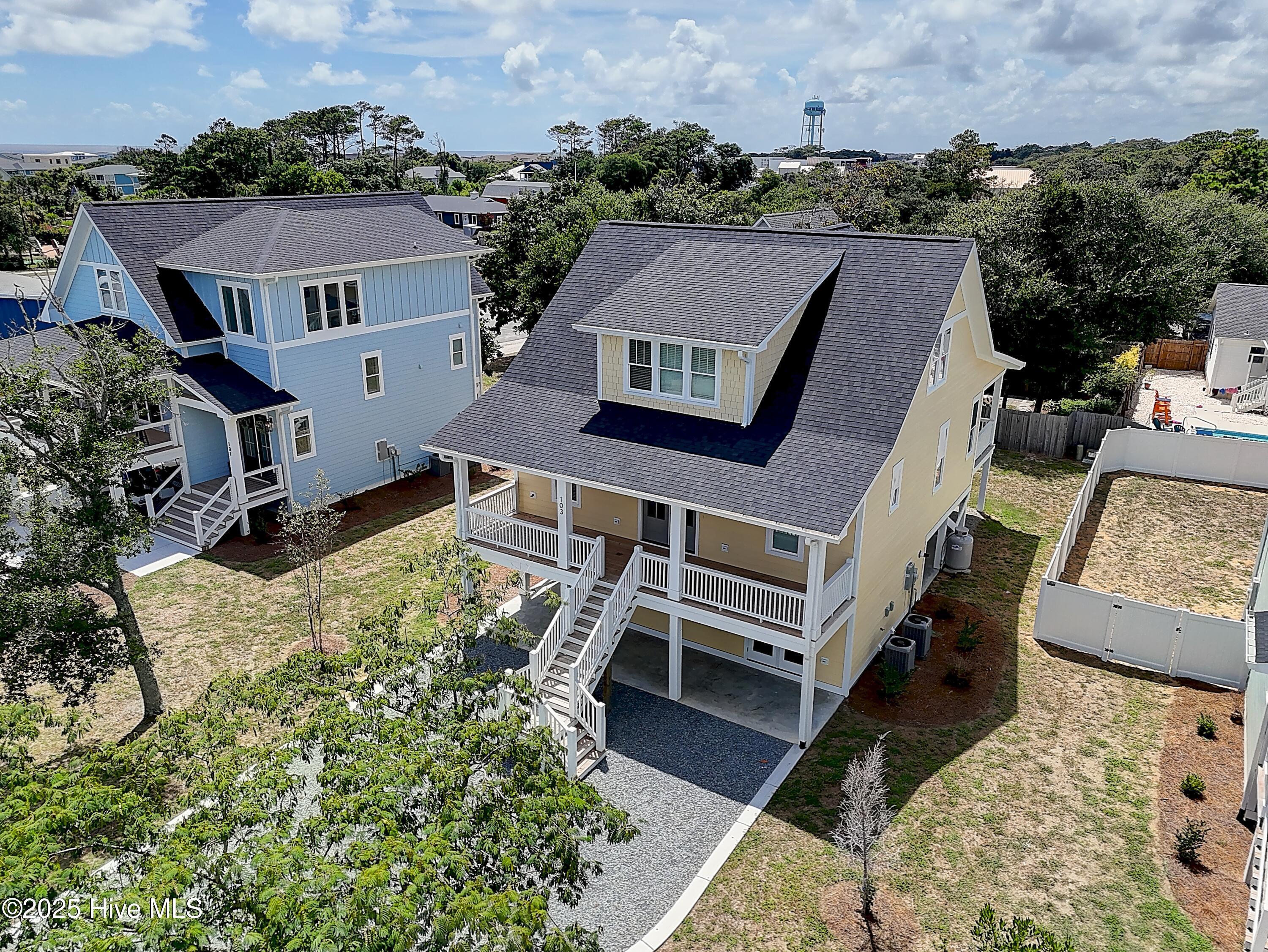103 Ne 64th Street Property Photo 3