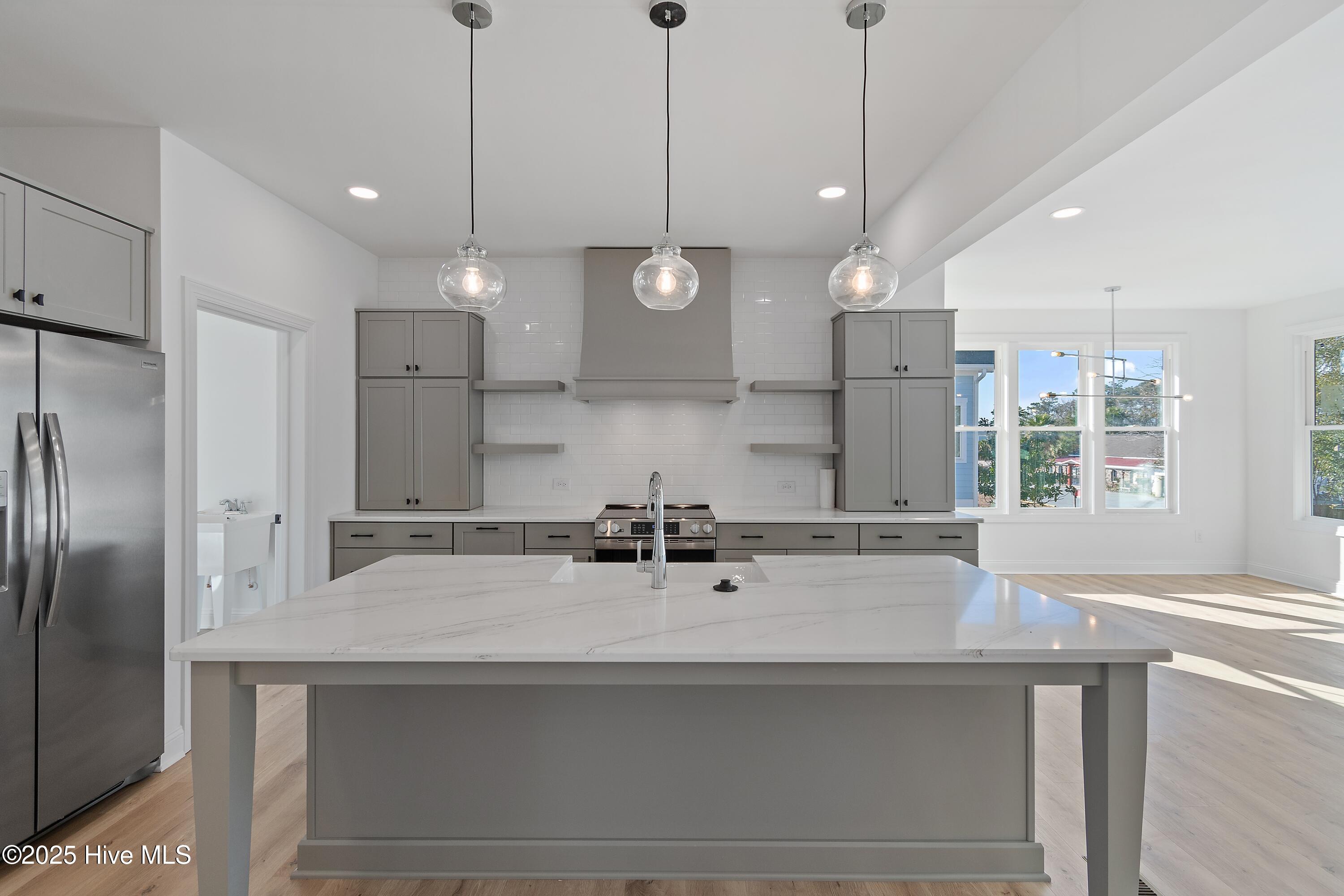 103 Ne 64th Street Property Photo 14