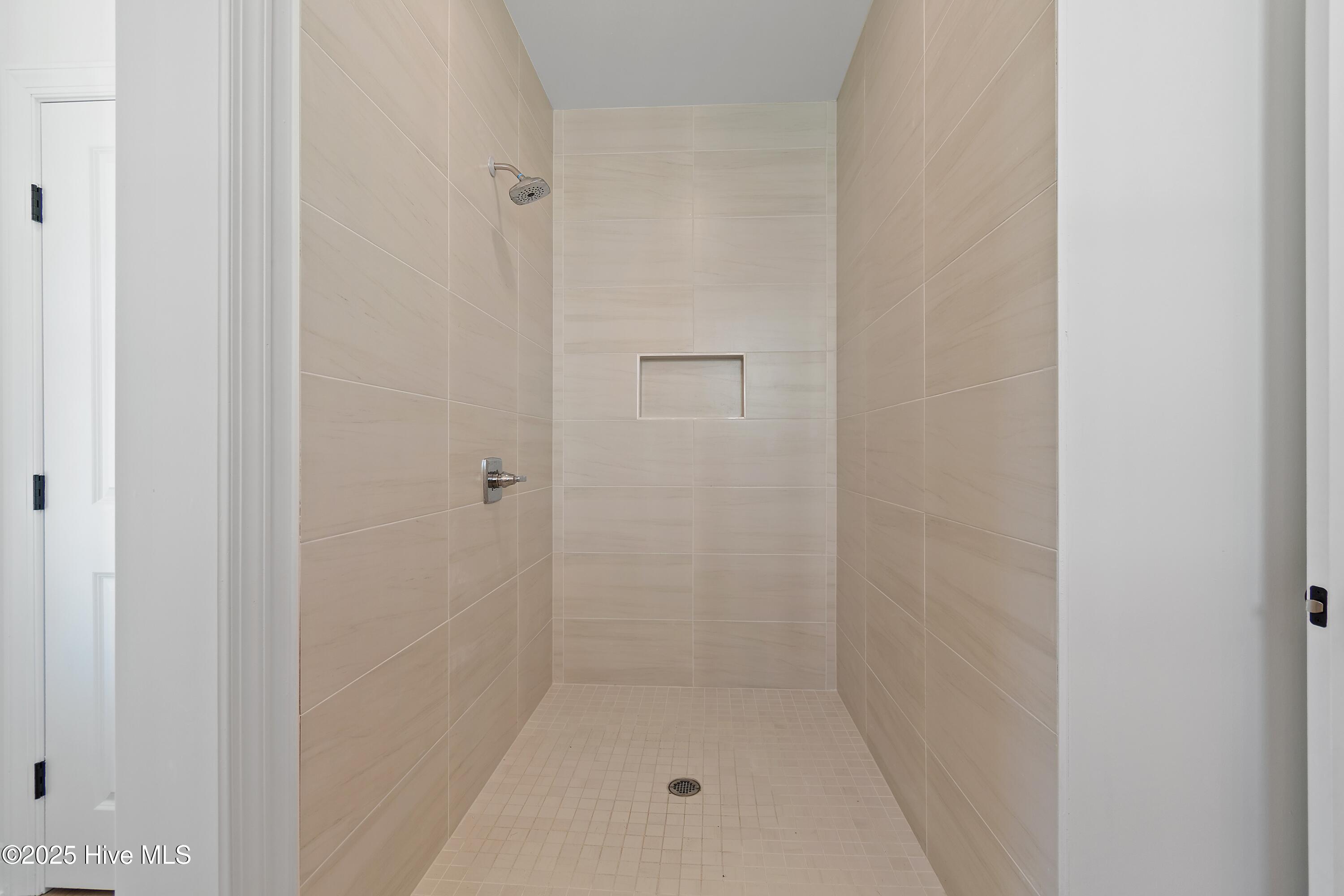 103 Ne 64th Street Property Photo 20