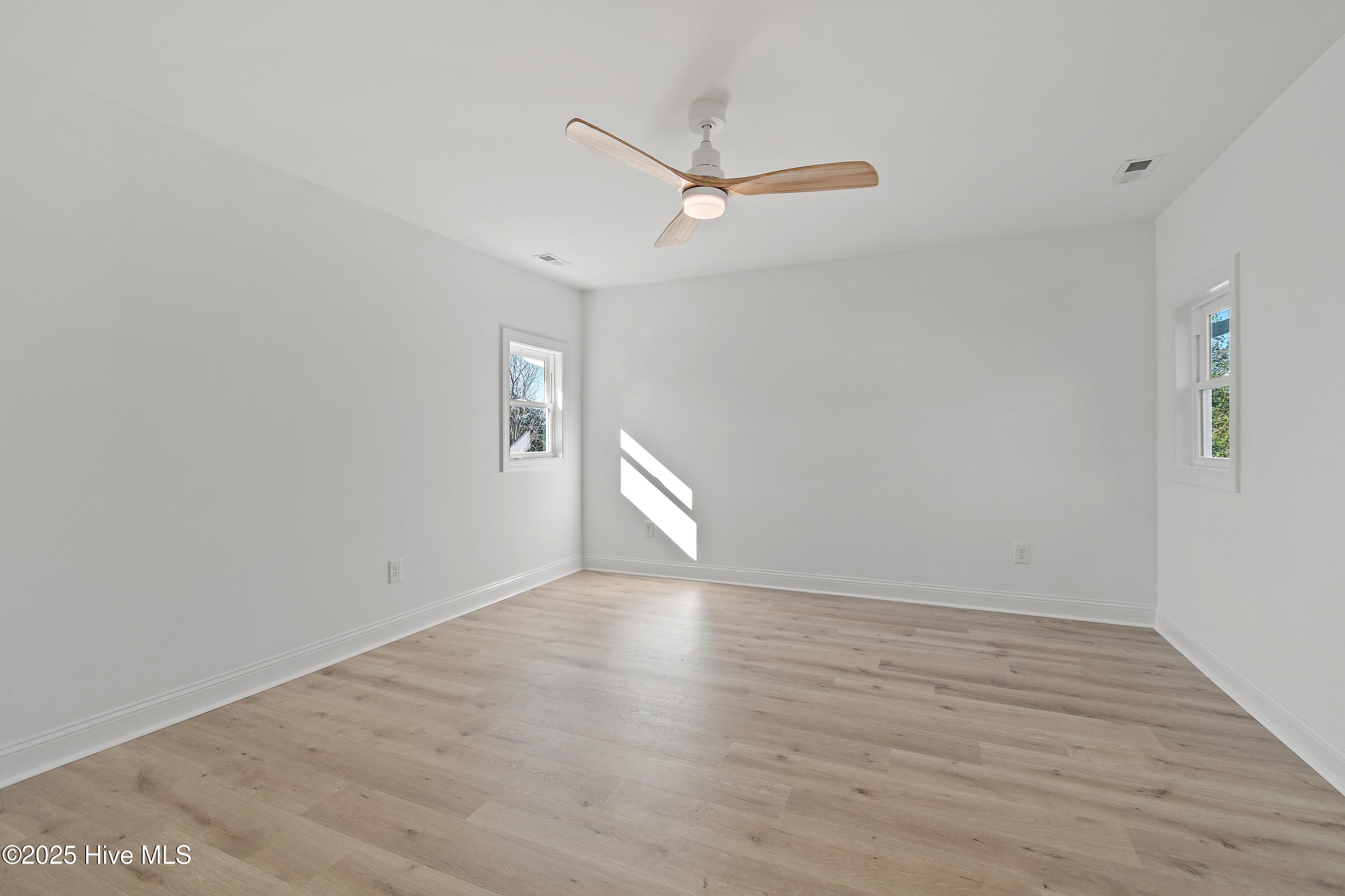 103 Ne 64th Street Property Photo 24