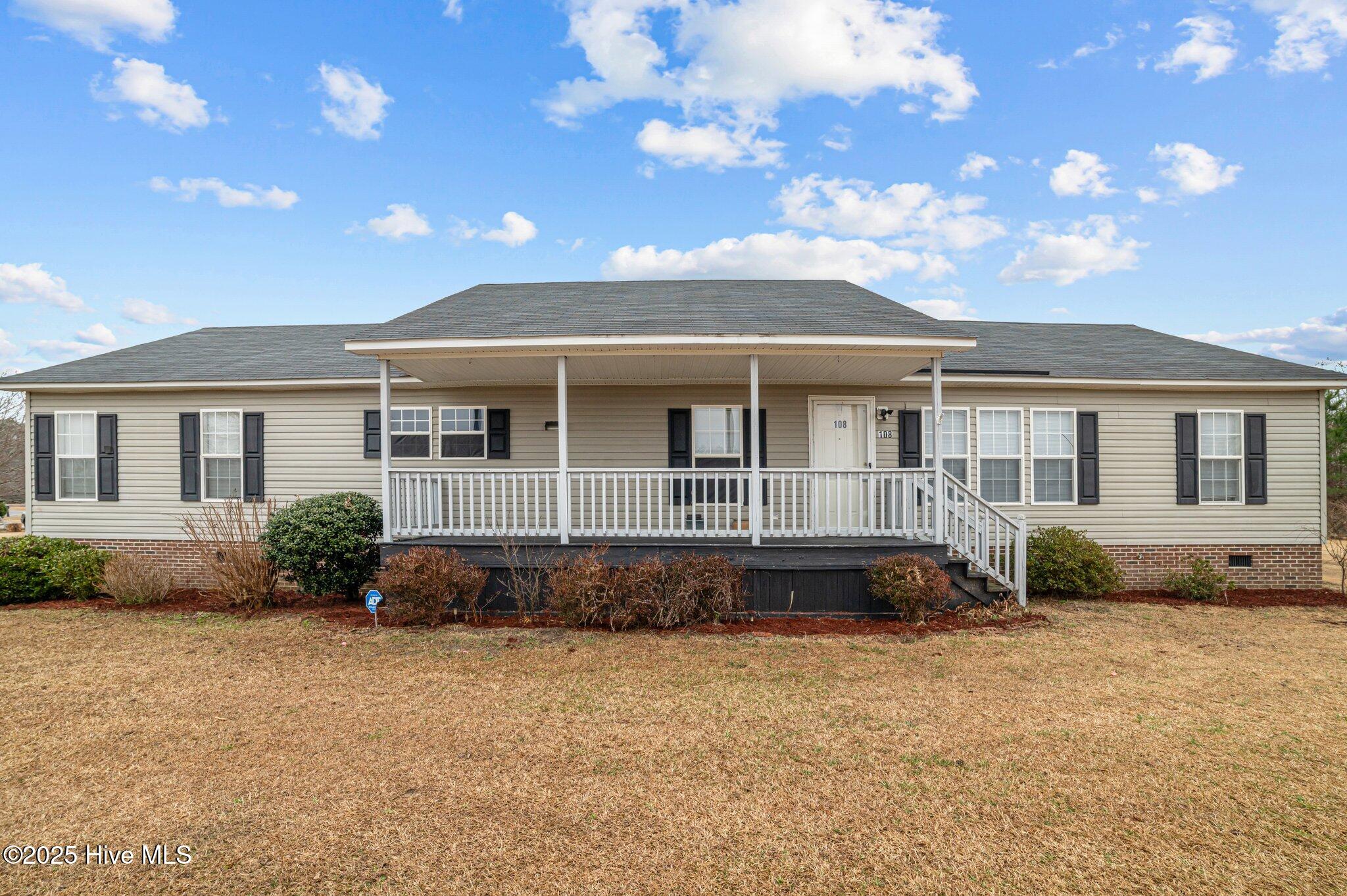108 Elizabeth Drive Property Photo