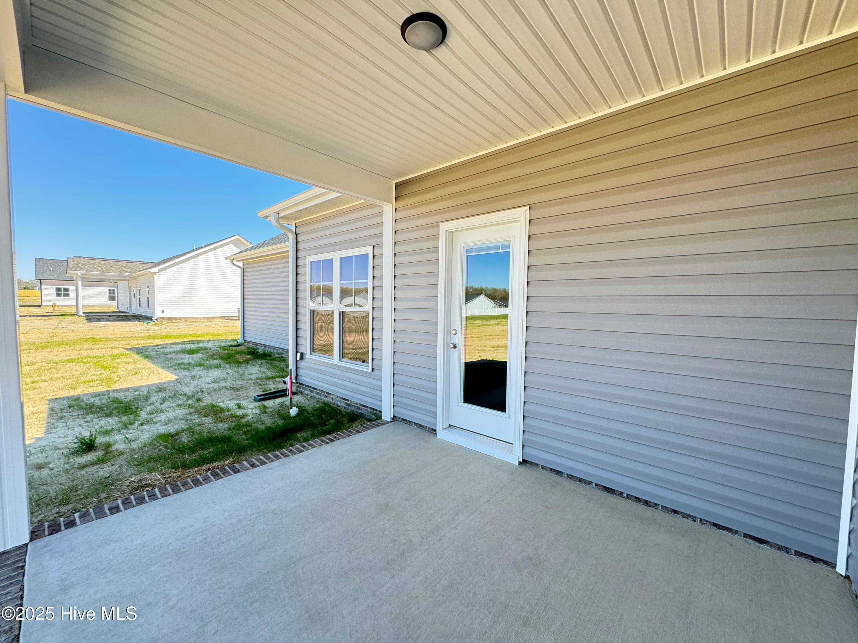 105 Dunbar Hill Drive Property Photo 11