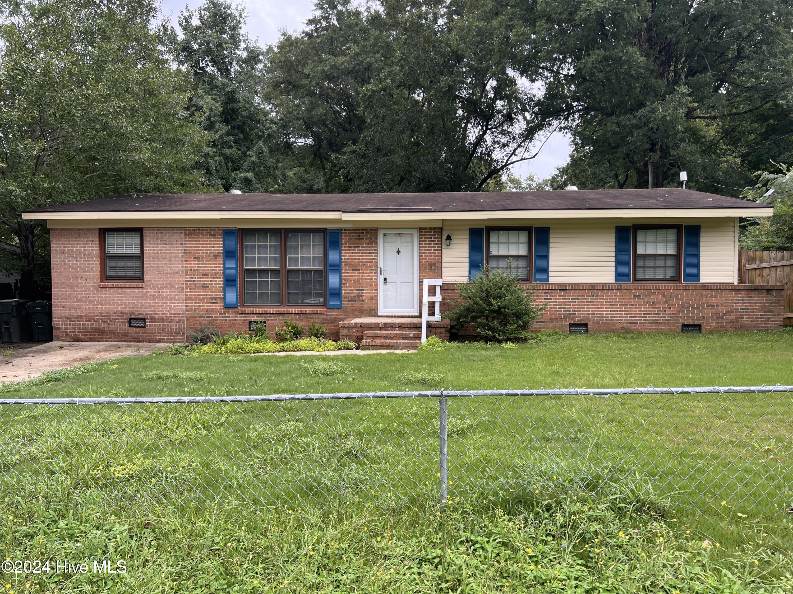7220 Ainsley Street Property Photo