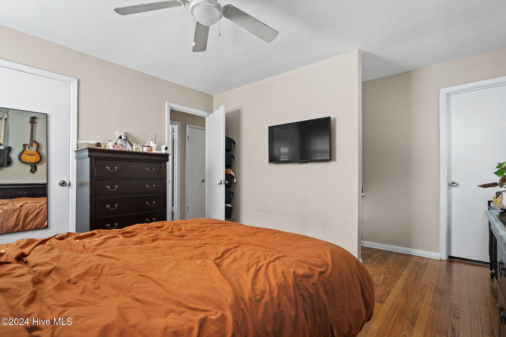 7220 Ainsley Street Property Photo 14