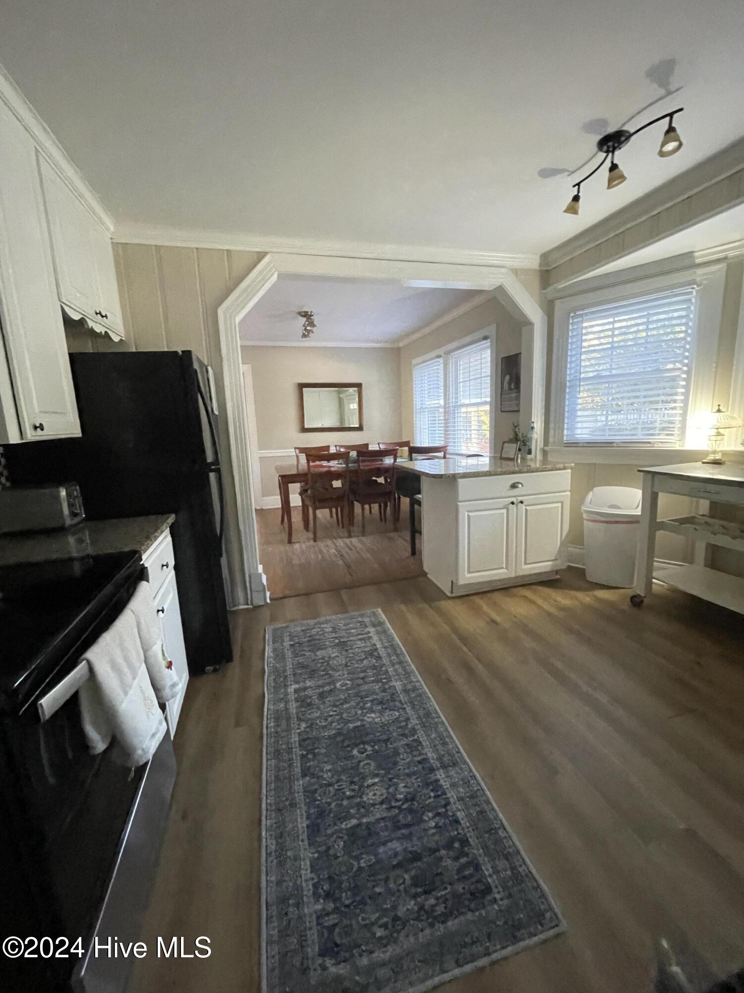 1902 Sherwood Drive Property Photo 13