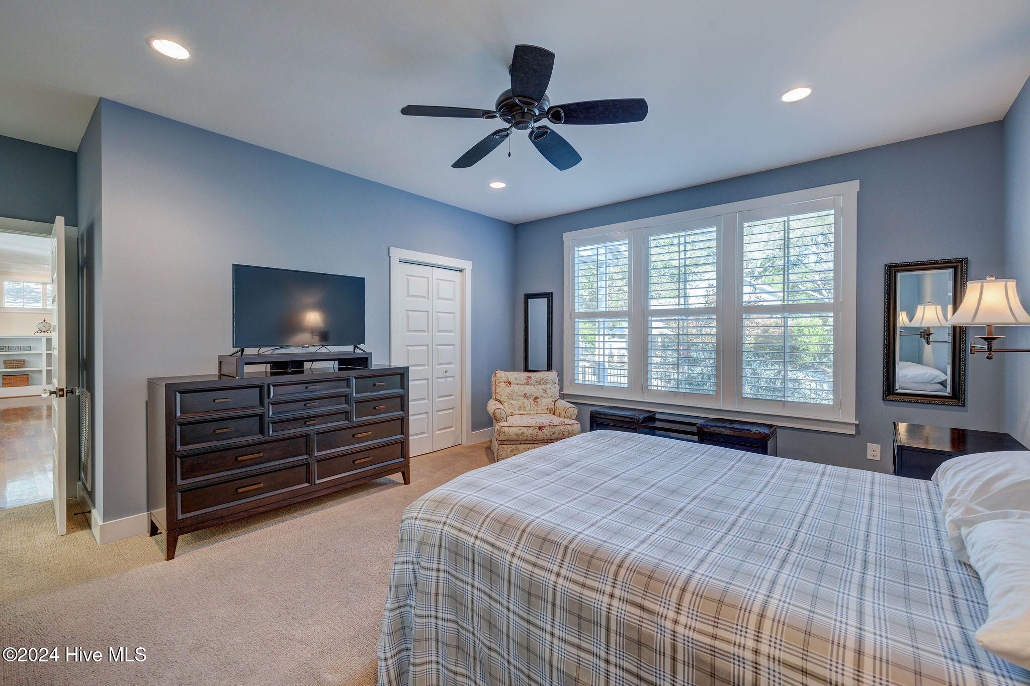 311 College Street Property Photo 29