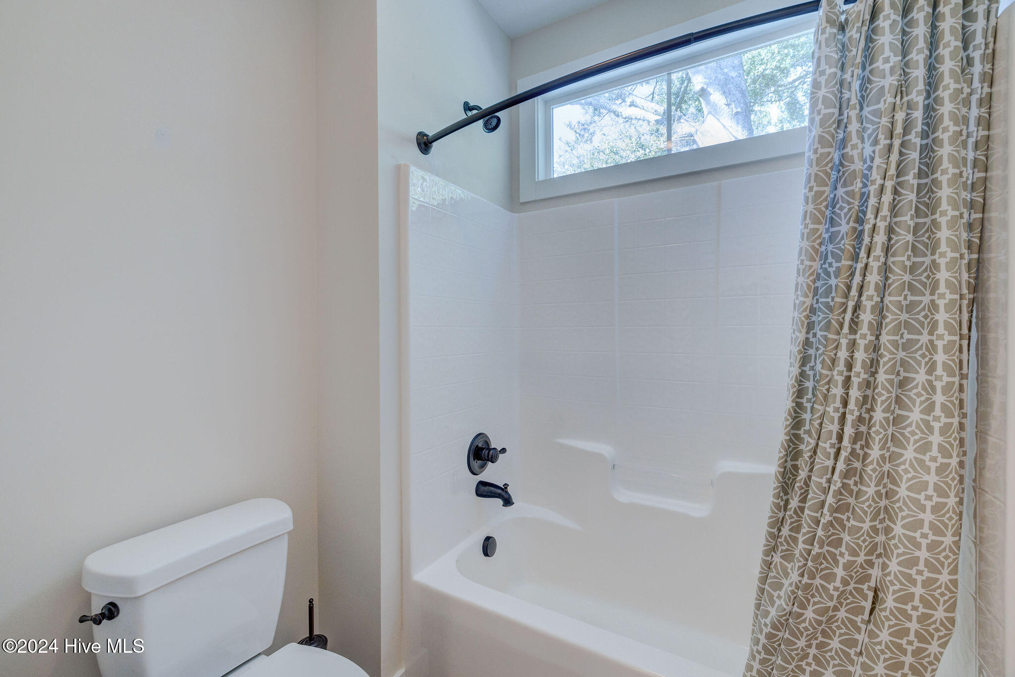 311 College Street Property Photo 42