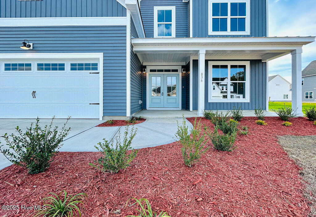836 Cooke Drive Property Photo 4