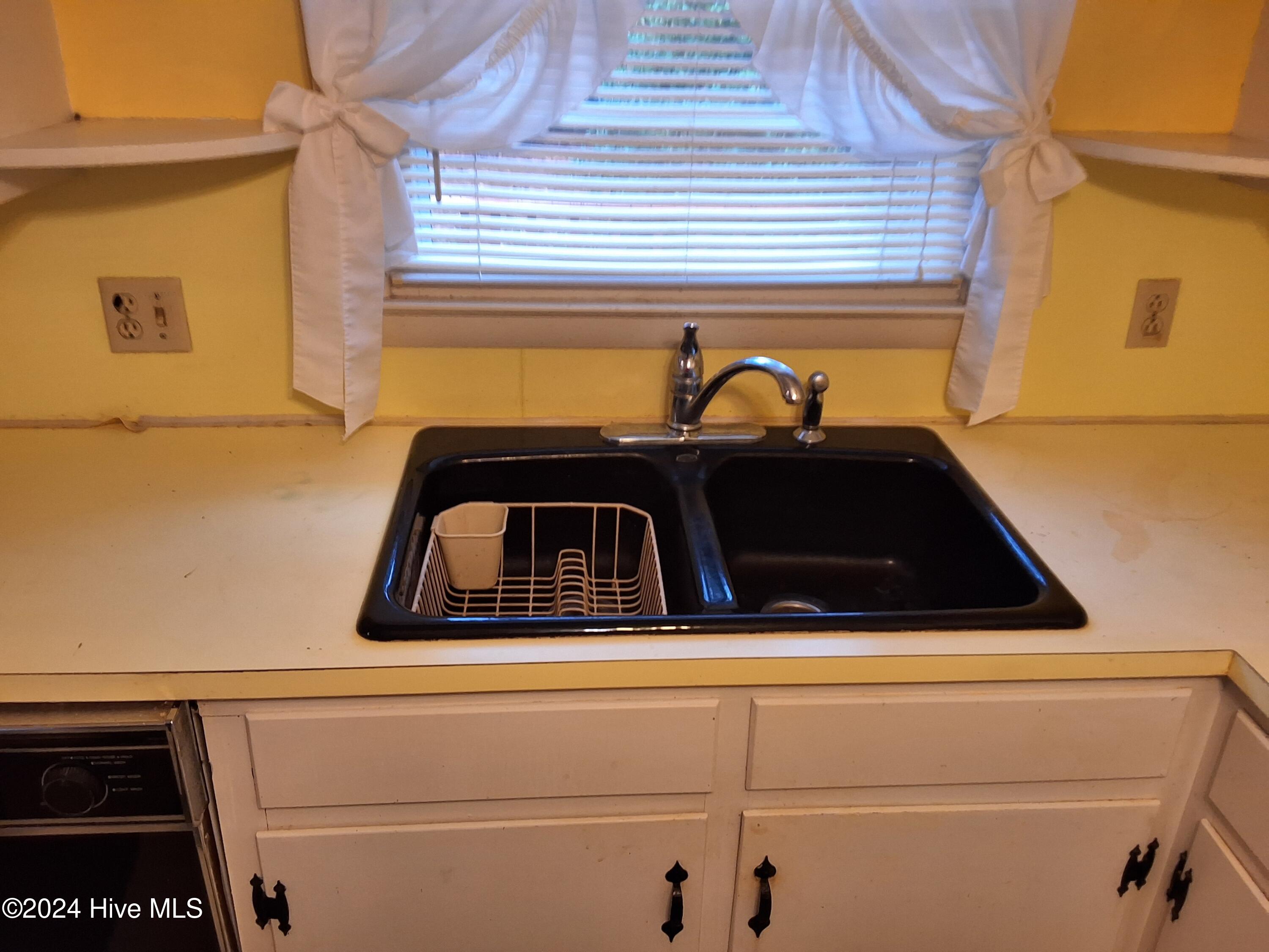 119 Grey Moss Lane Property Photo 7