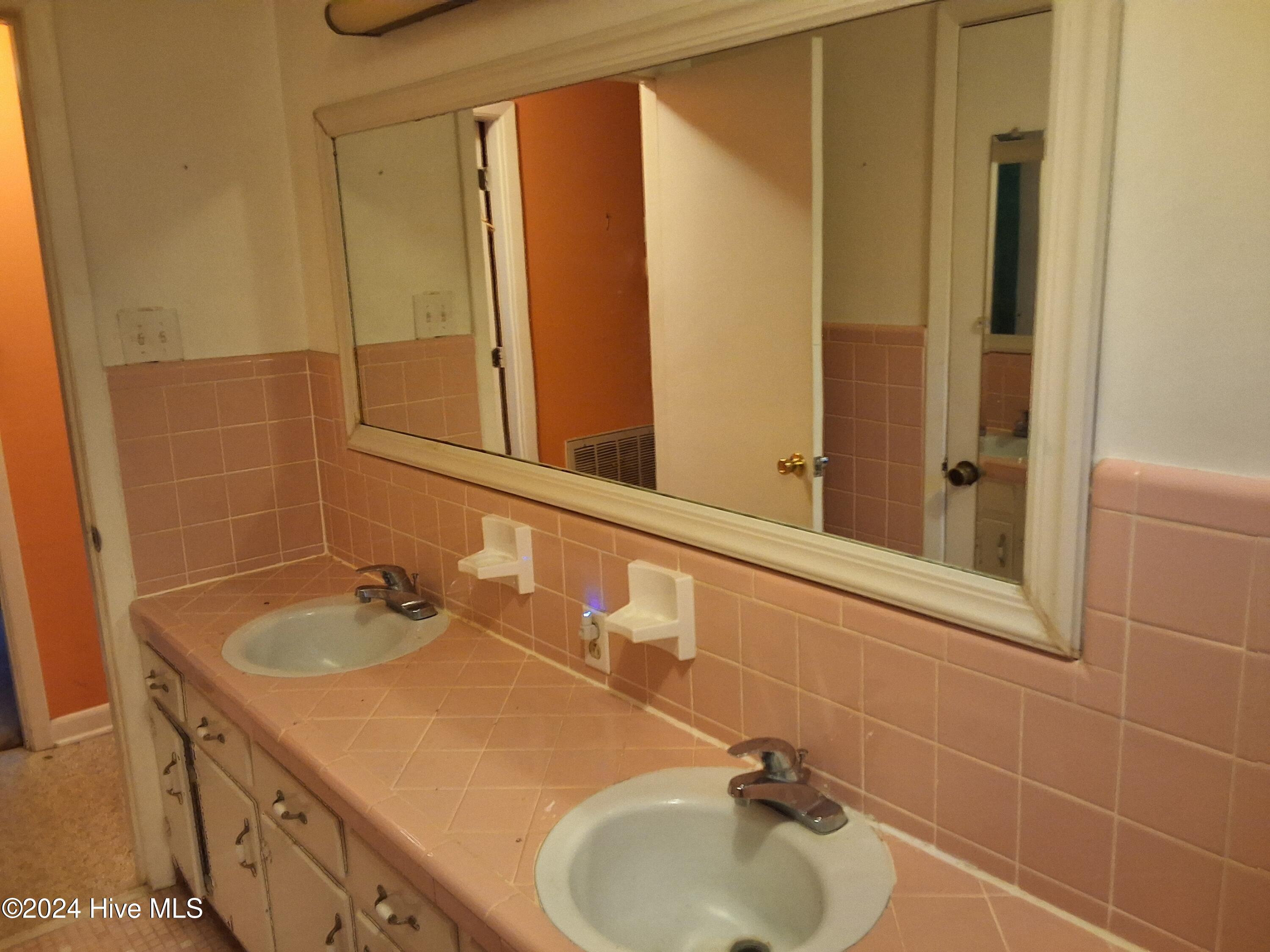 119 Grey Moss Lane Property Photo 19