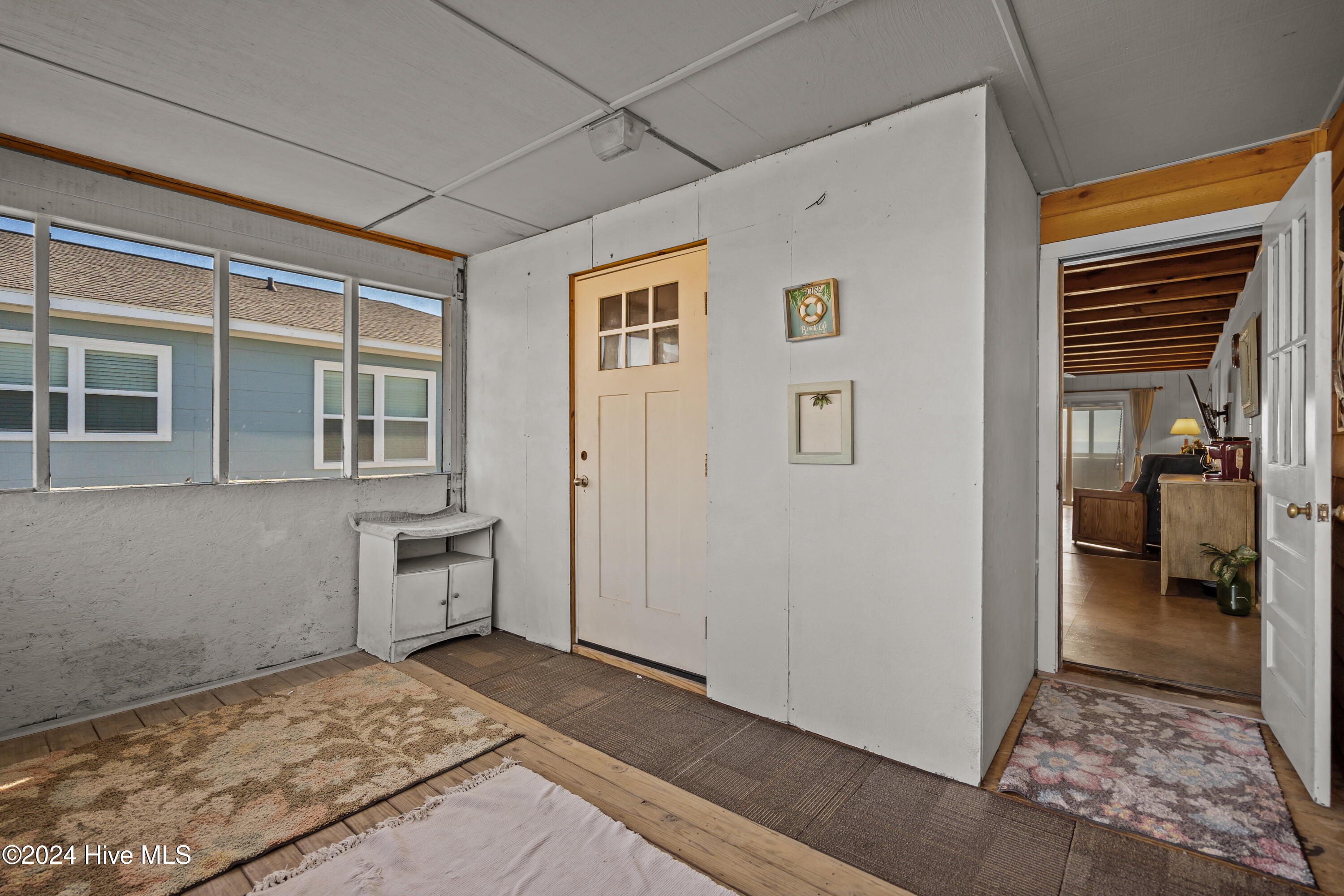 707 W Beach Drive Property Photo 49