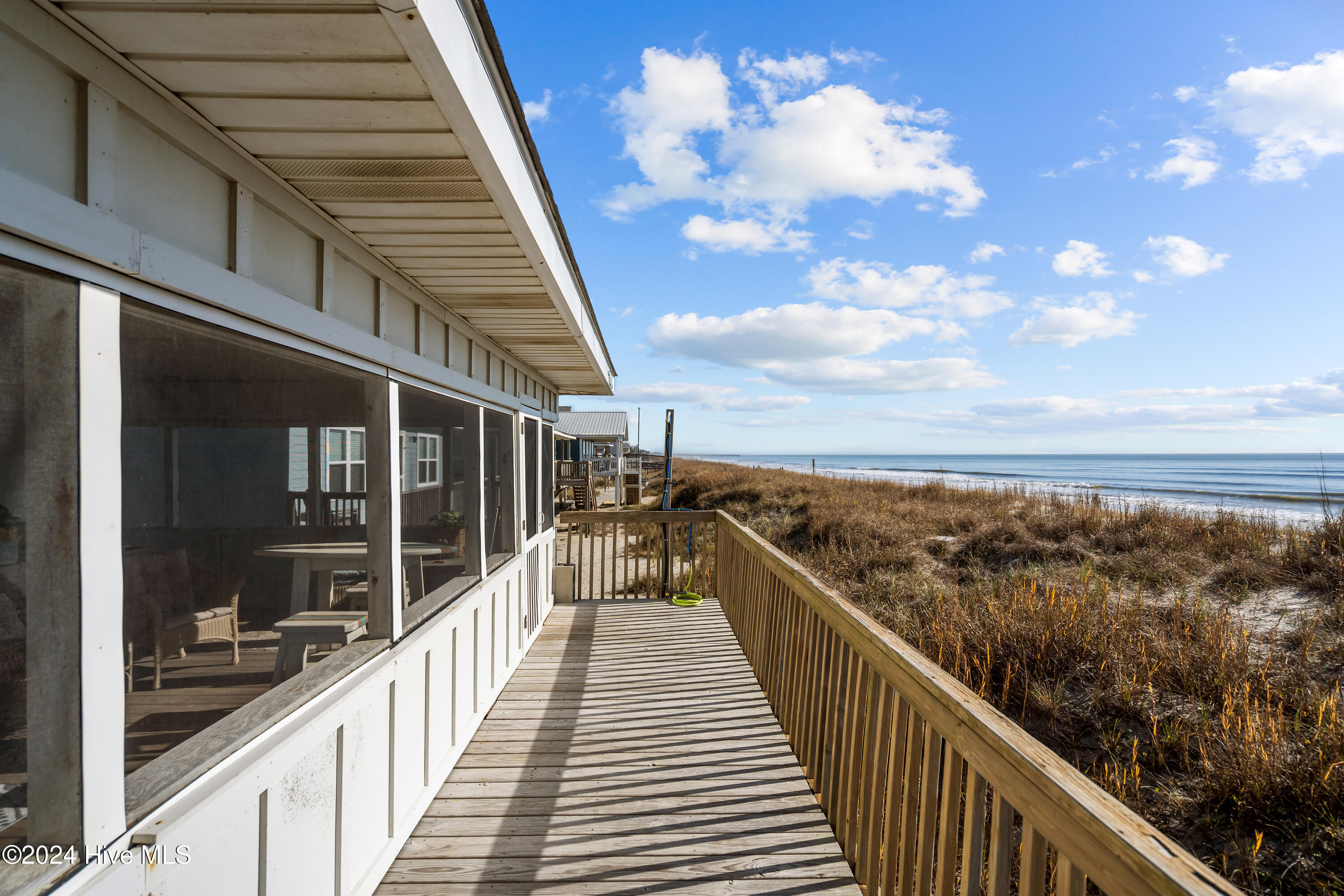 707 W Beach Drive Property Photo 52
