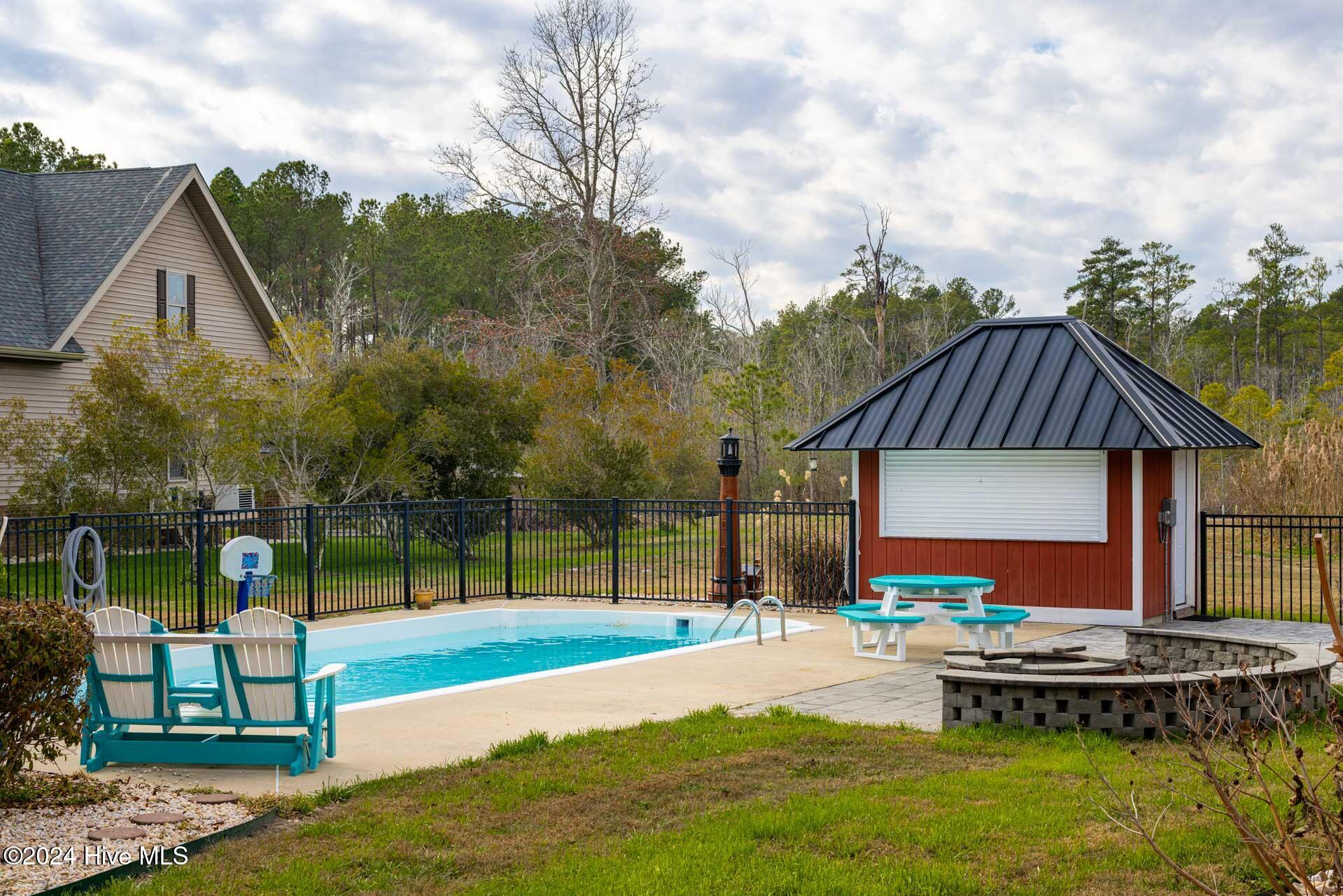 139 Nautical Lane Property Photo 9