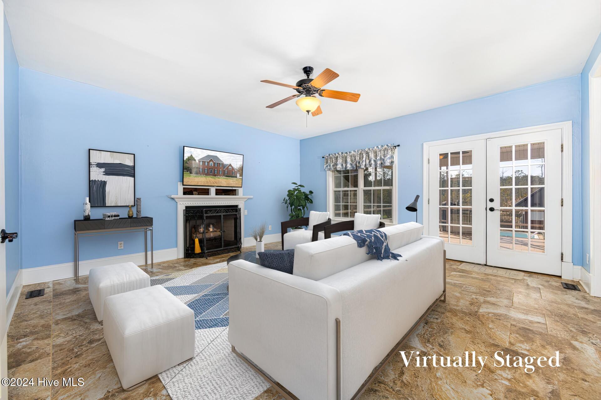 139 Nautical Lane Property Photo 17