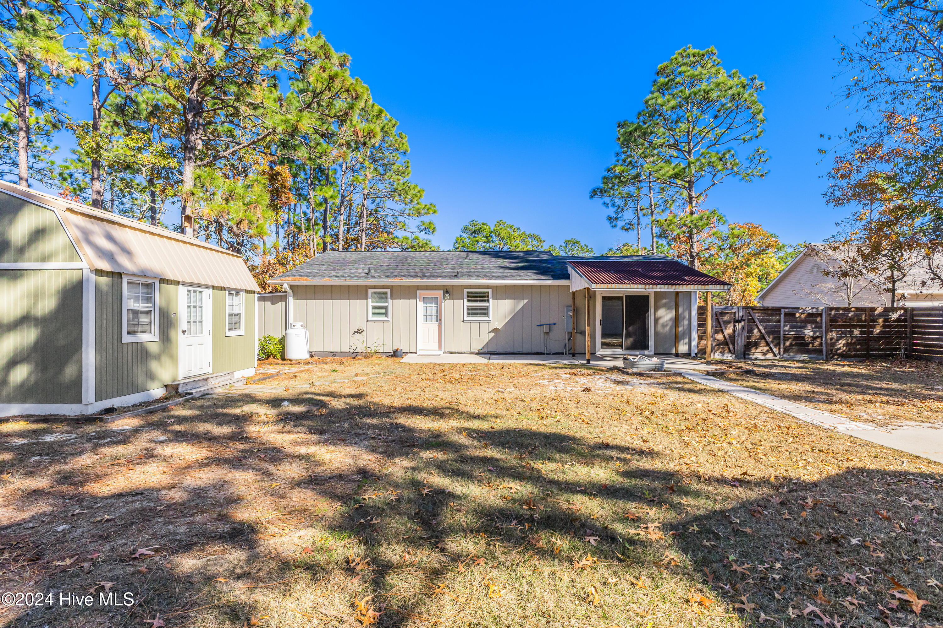 1078 Springdale Road Property Photo 2