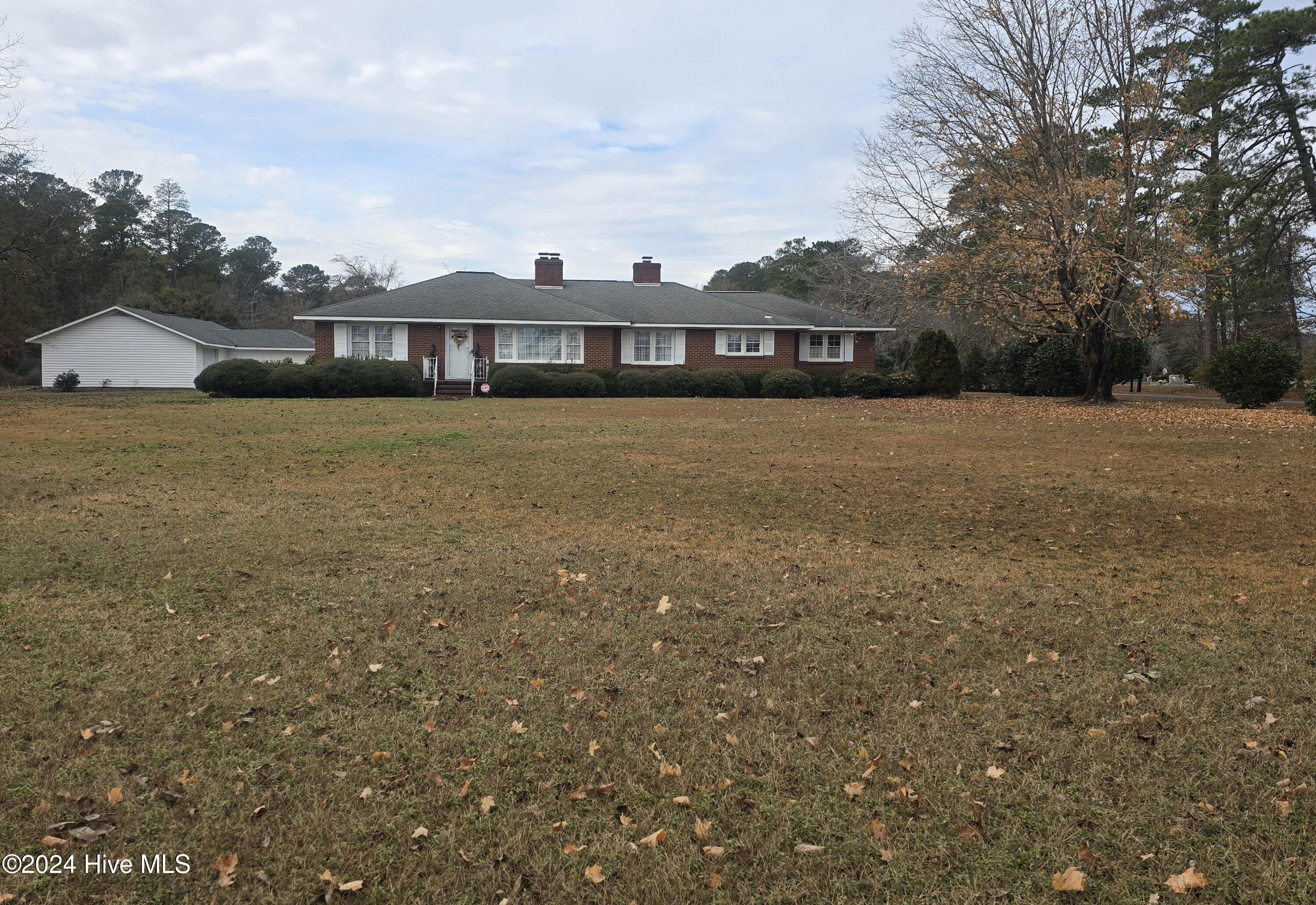 1003 S Main Street Property Photo