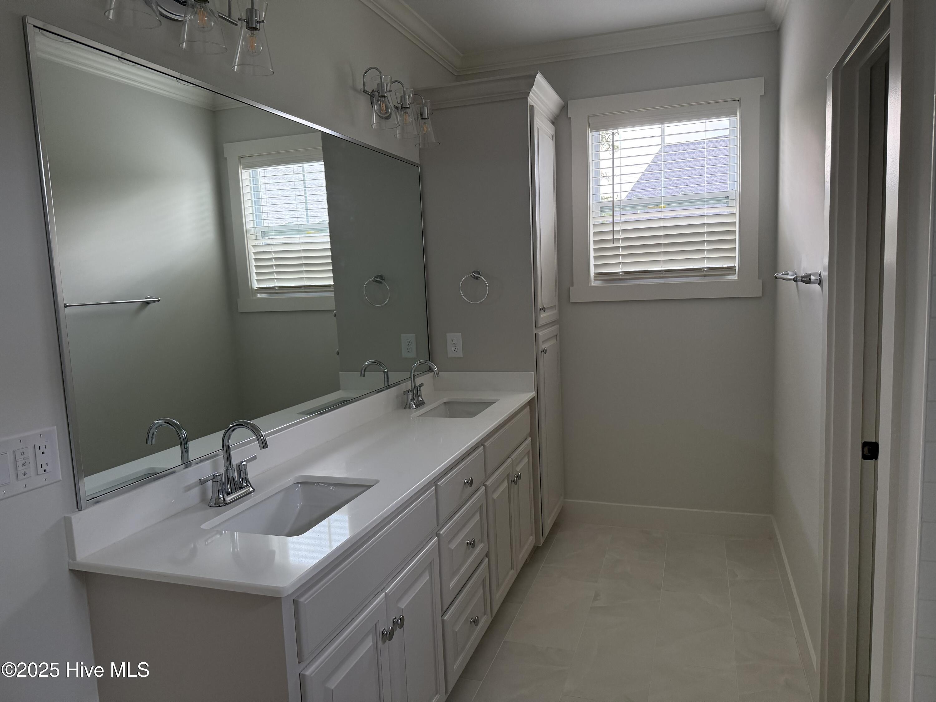 1034 Seven Iron Drive Property Photo 12