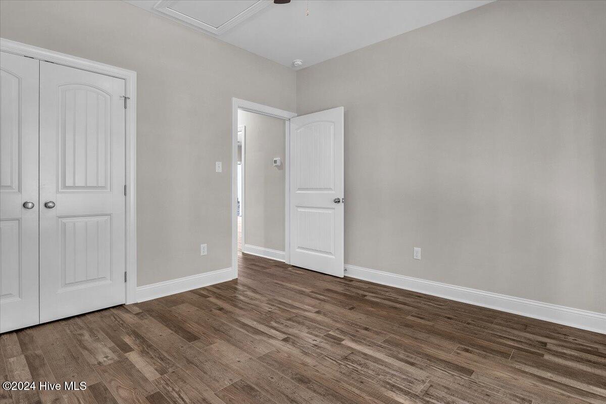 1048 Mcilwaine Drive Property Photo 10