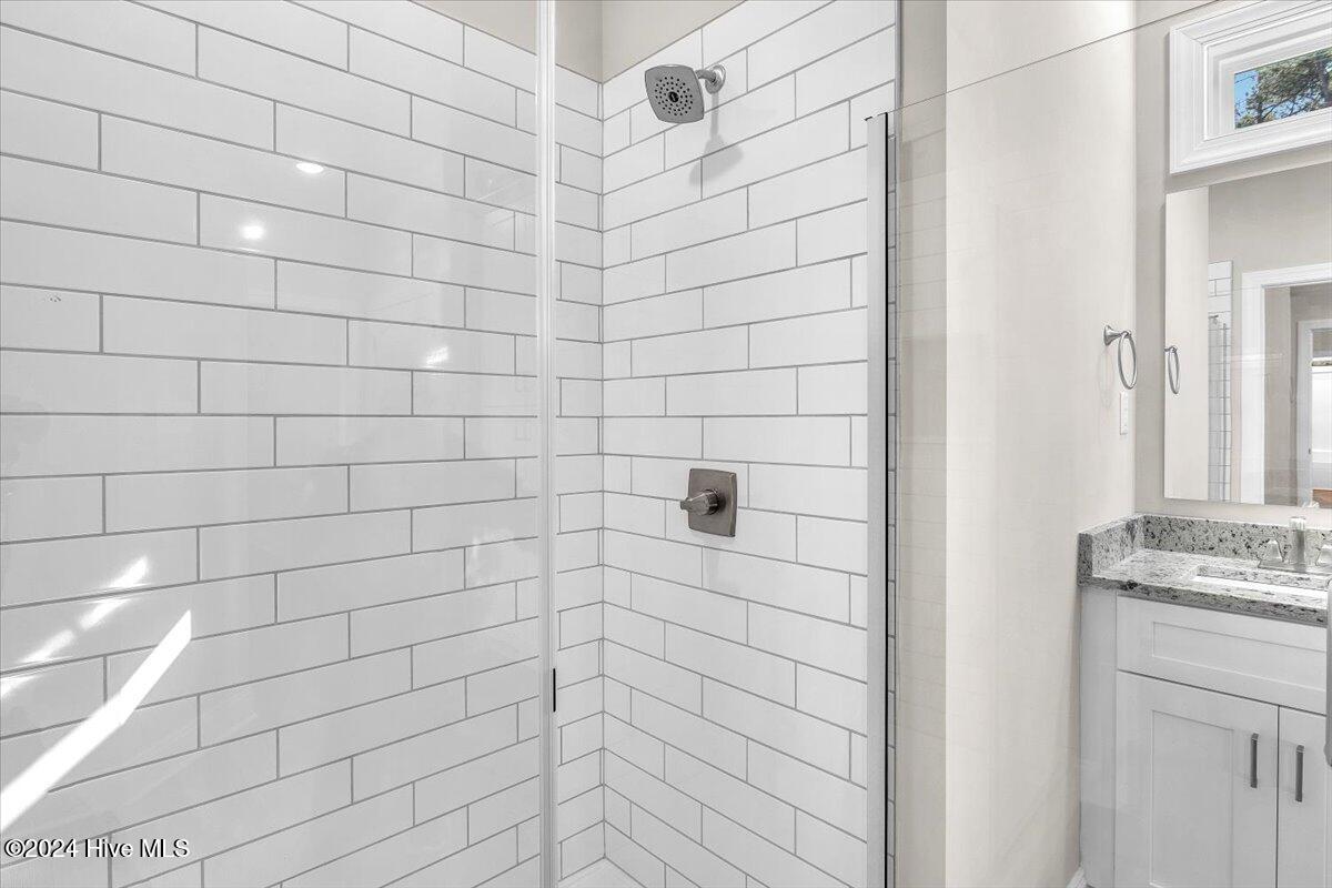 1048 Mcilwaine Drive Property Photo 40