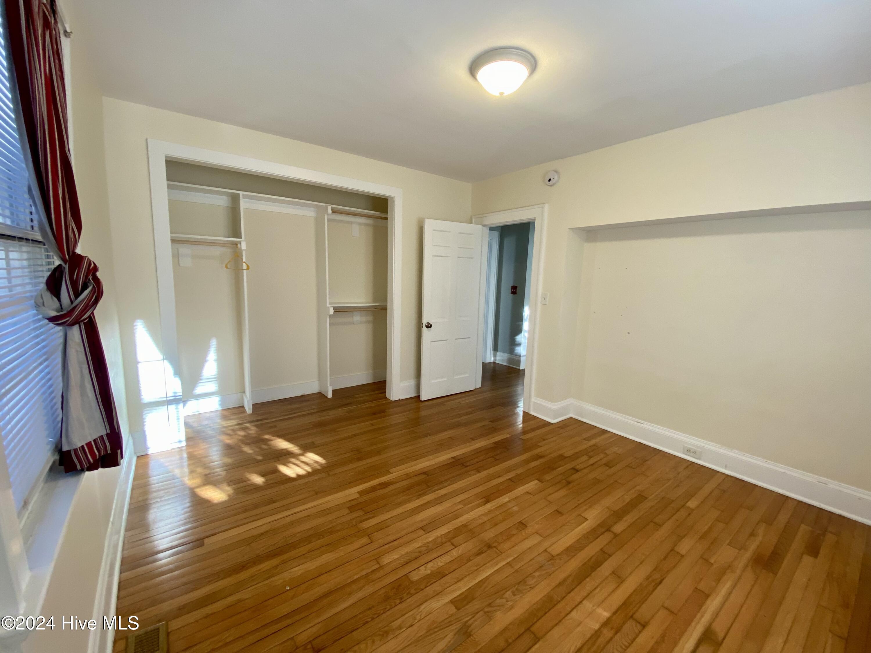 1121 Vance Street Property Photo 17