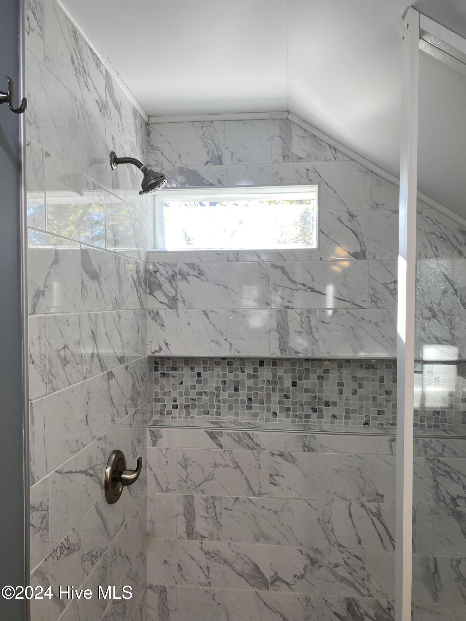 1121 Vance Street Property Photo 31