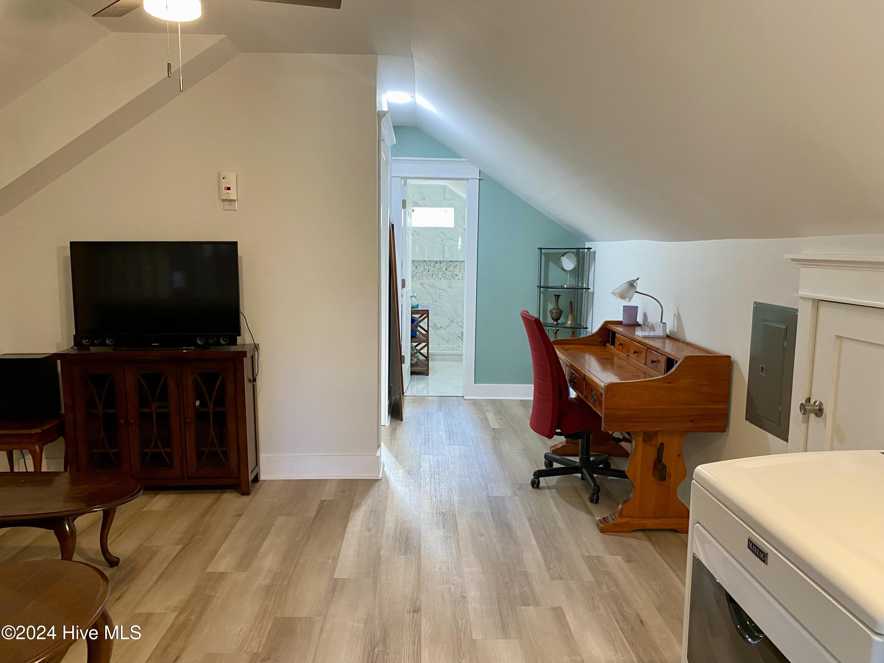 1121 Vance Street Property Photo 39