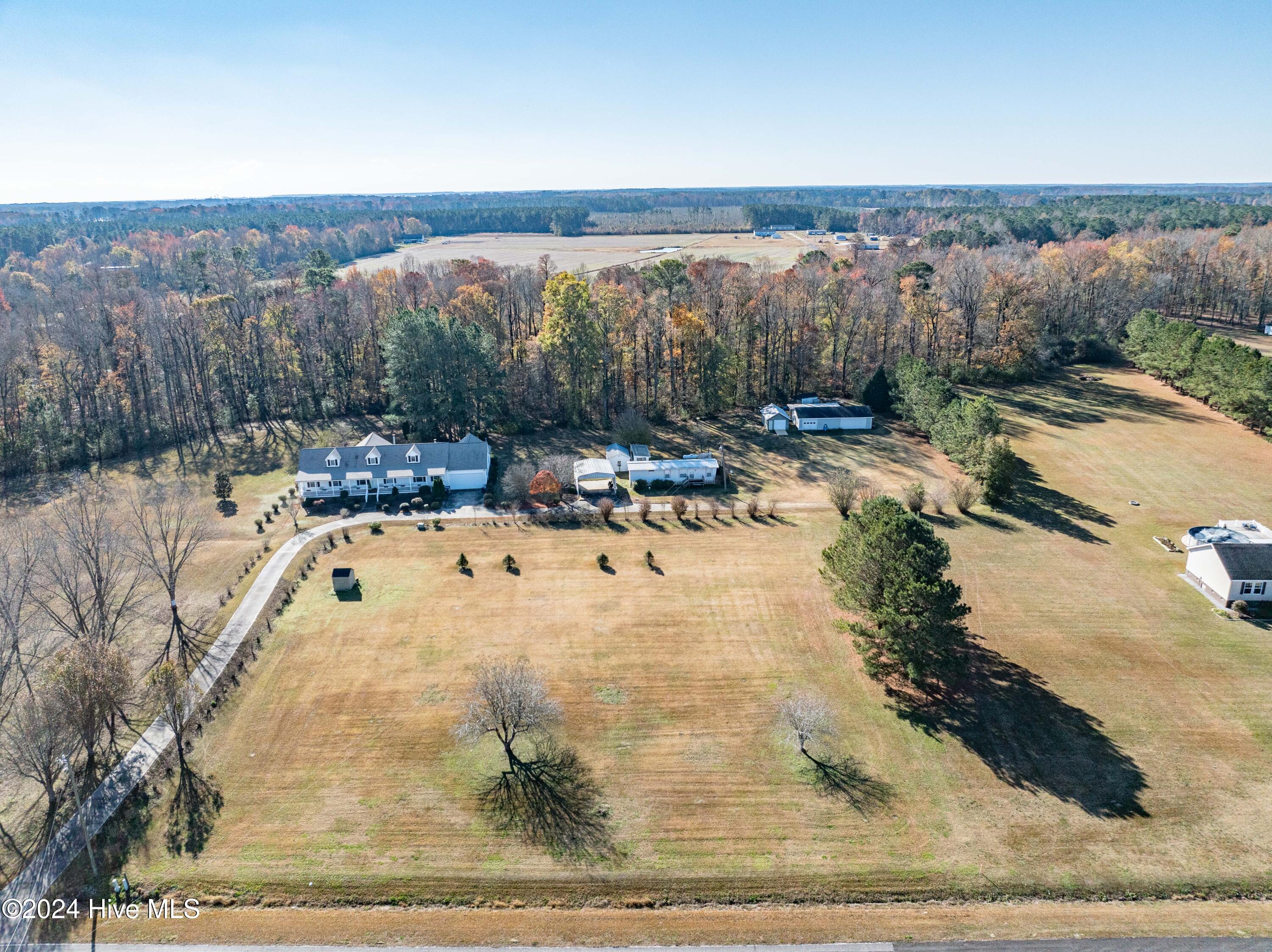 1148 Mill Field Road Property Photo 13