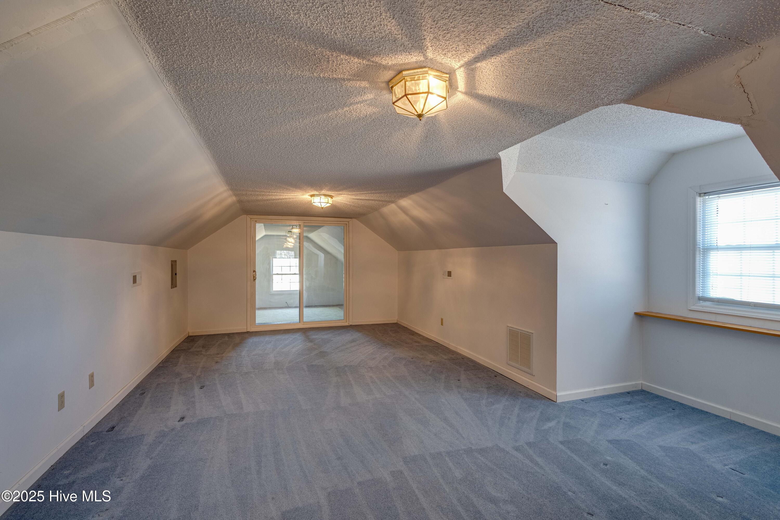 1148 Mill Field Road Property Photo 38