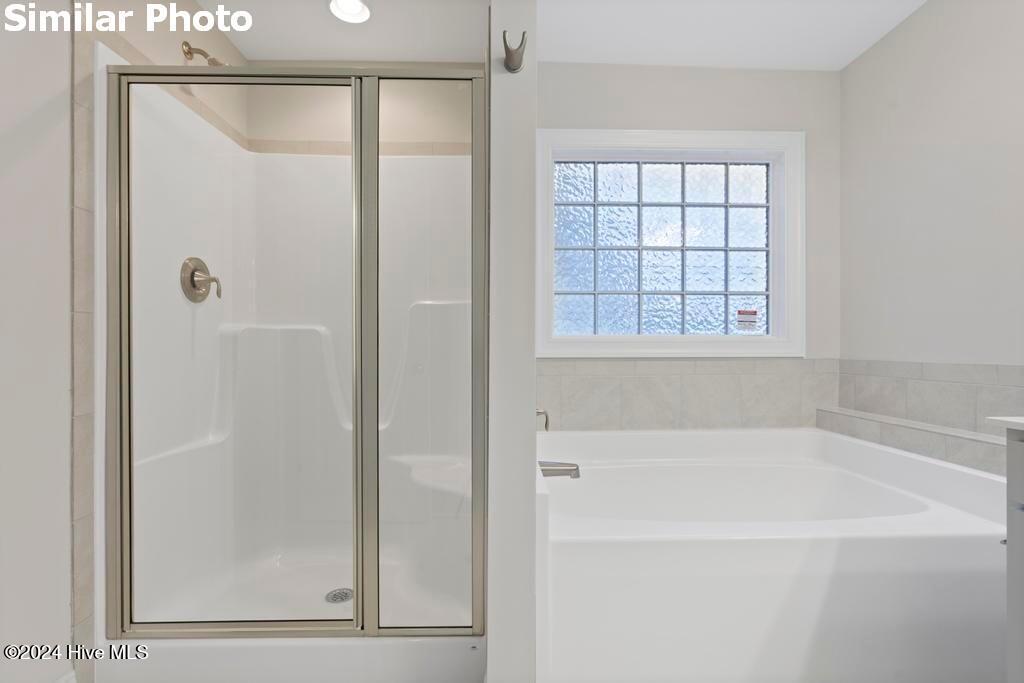707 Ellabond Street Property Photo 29