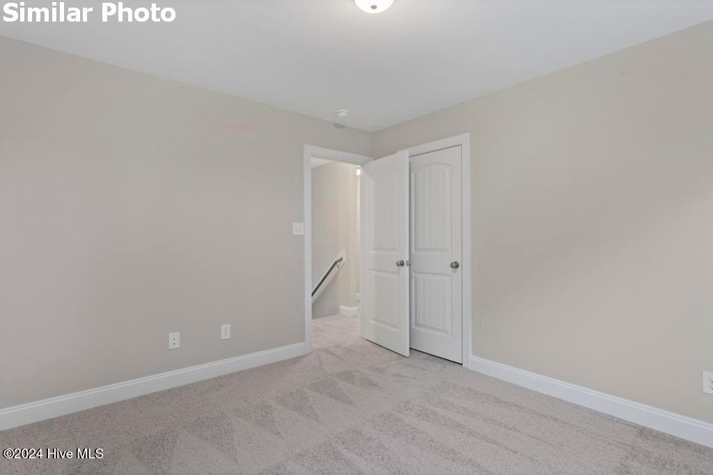 707 Ellabond Street Property Photo 31