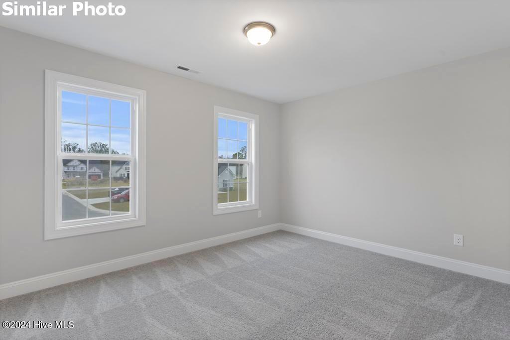 707 Ellabond Street Property Photo 35
